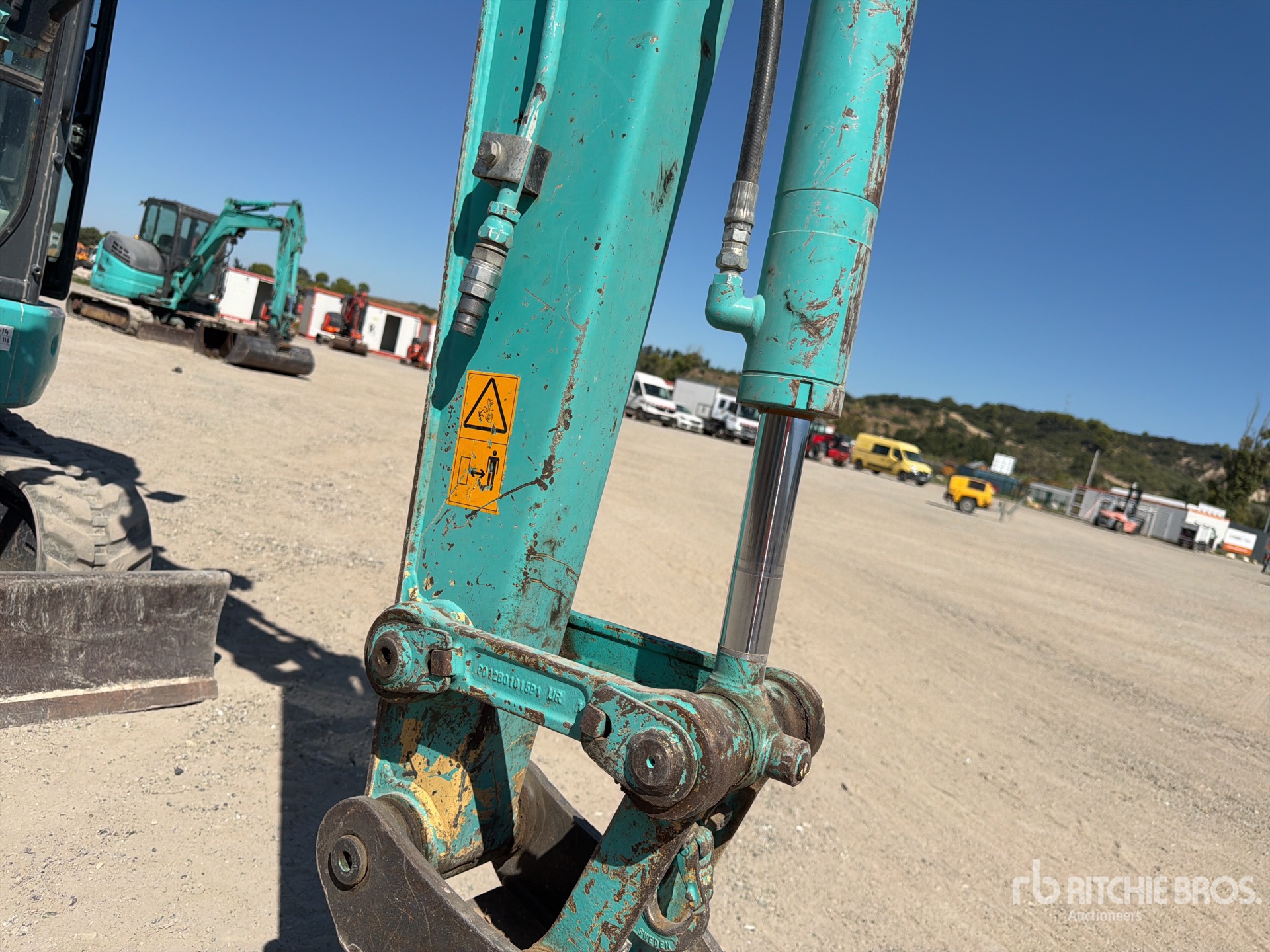 2021 Kobelco SK28SR-6E
