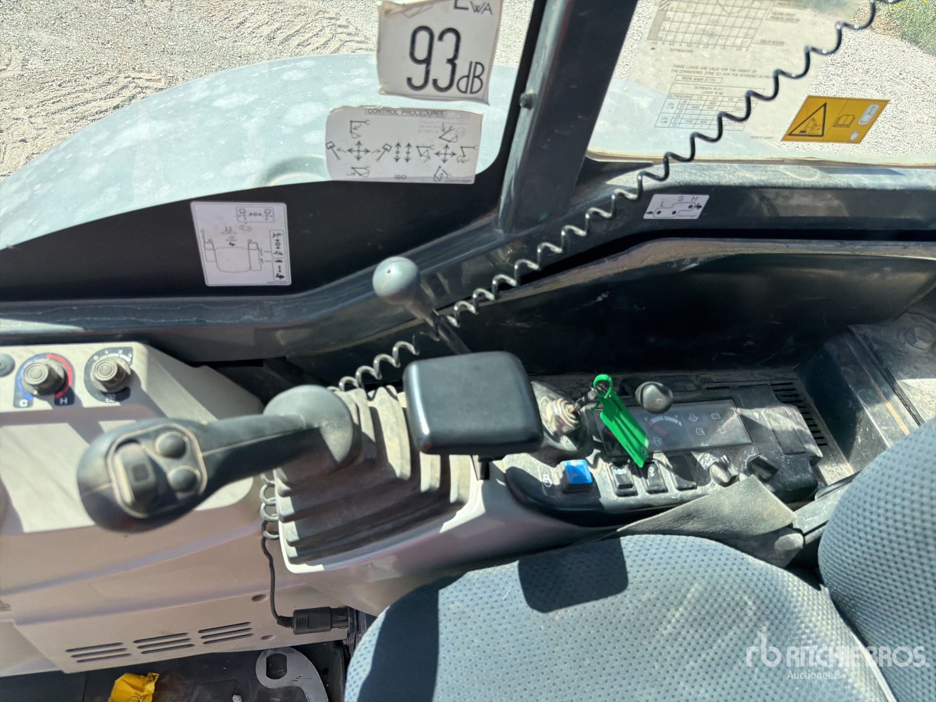 2021 Kobelco SK28SR-6E