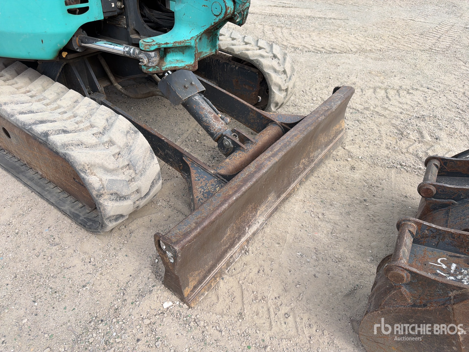 2021 Kobelco SK28SR-6E