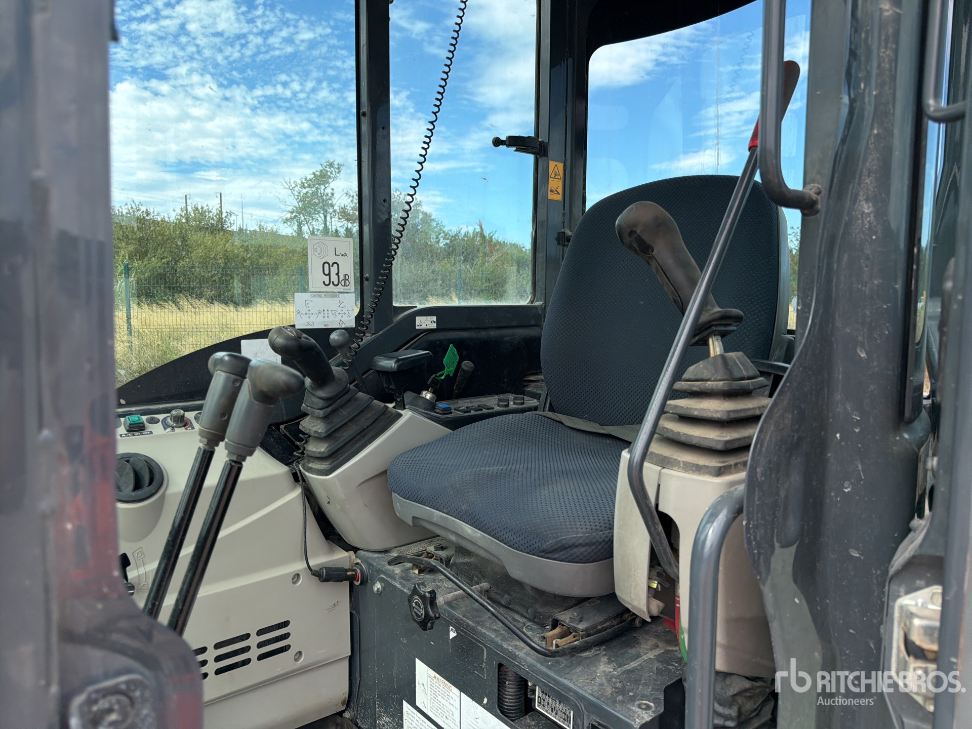 2021 Kobelco SK28SR-6E