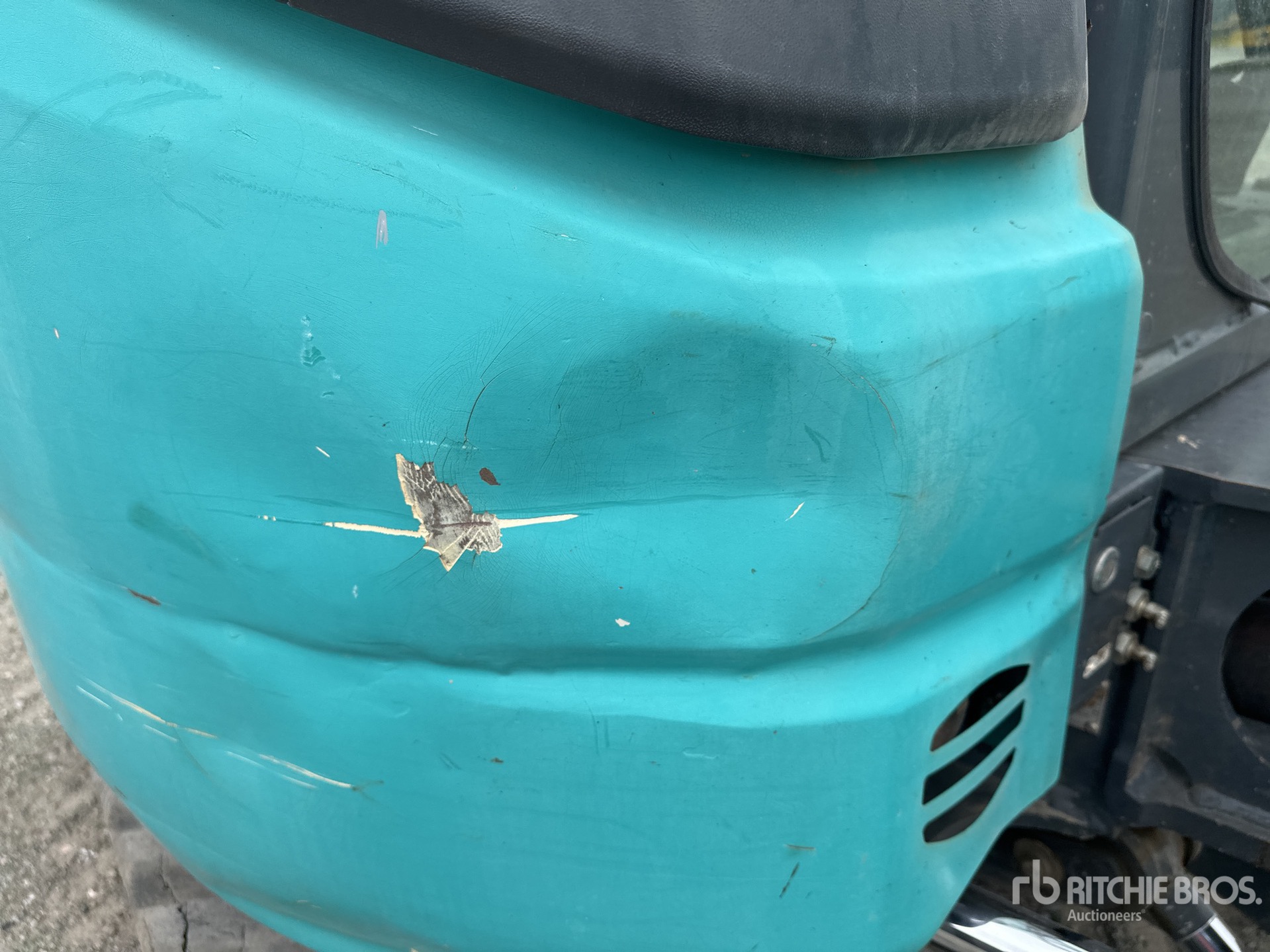 2021 Kobelco SK28SR-6E