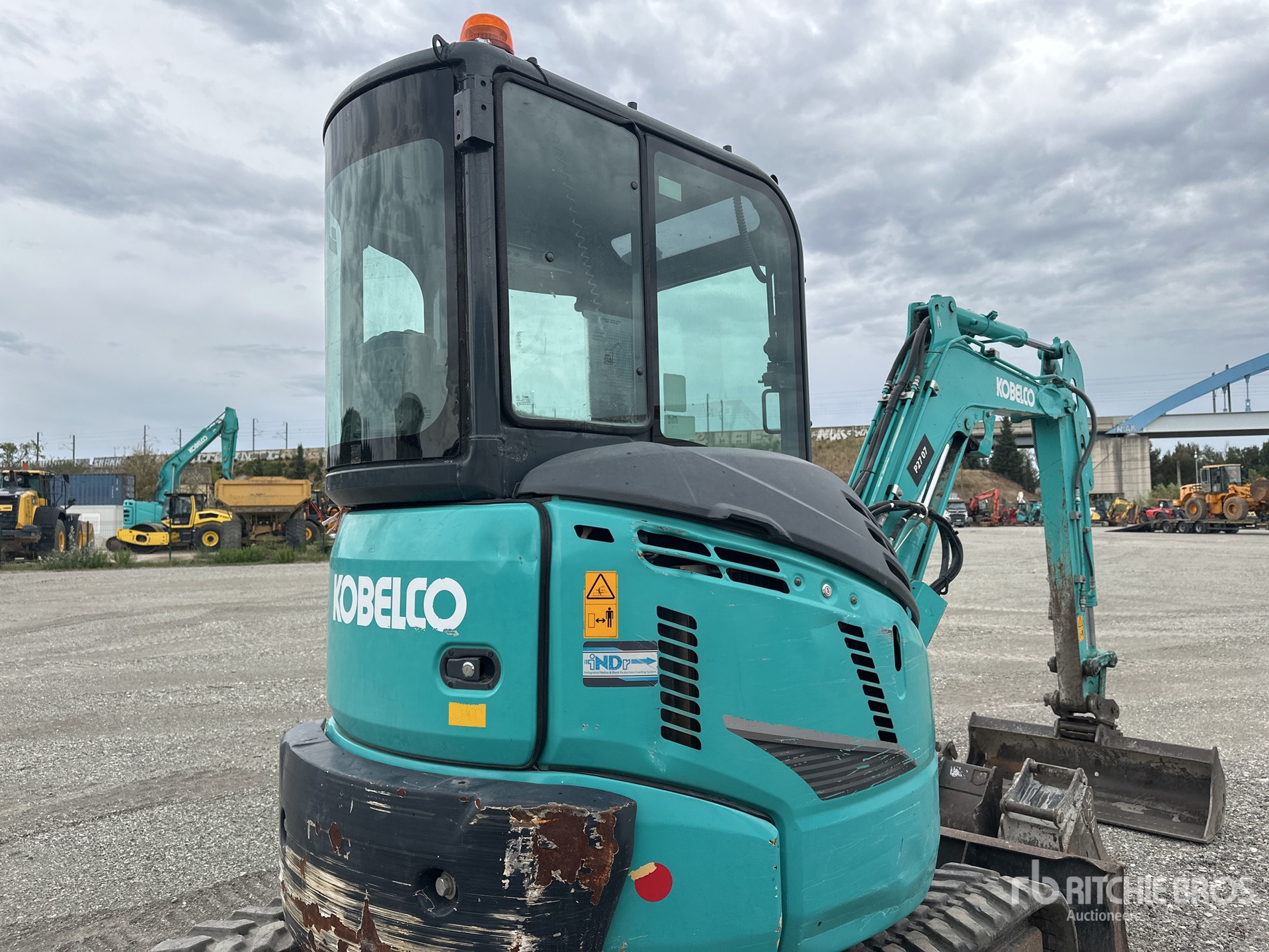 2021 Kobelco SK28SR-6E