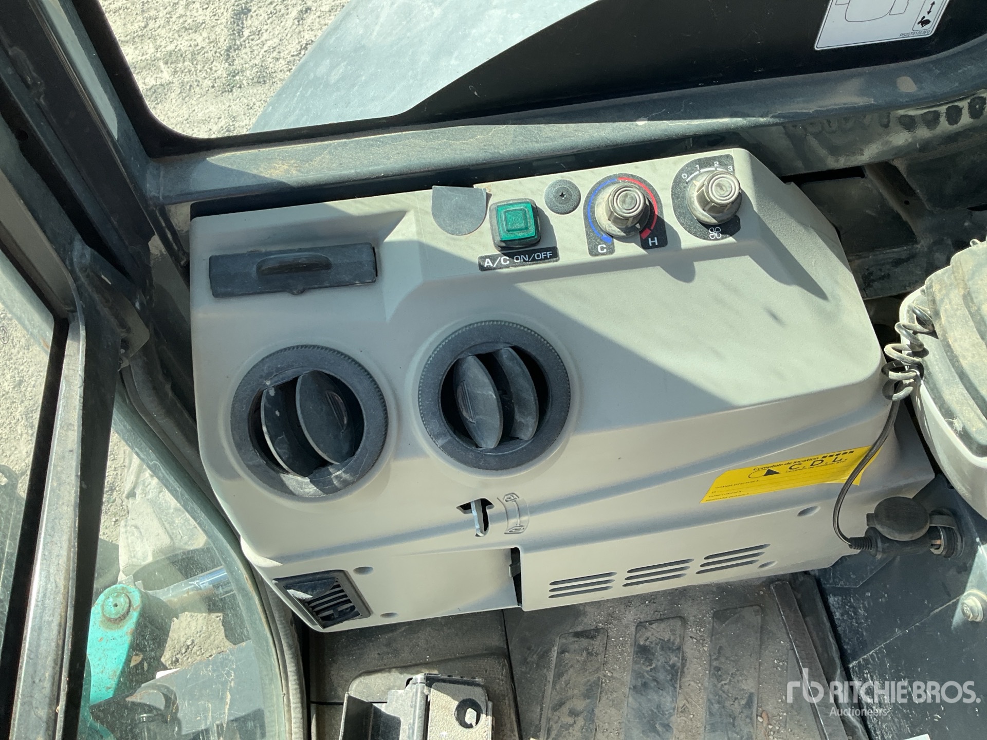 2021 Kobelco SK28SRX-6