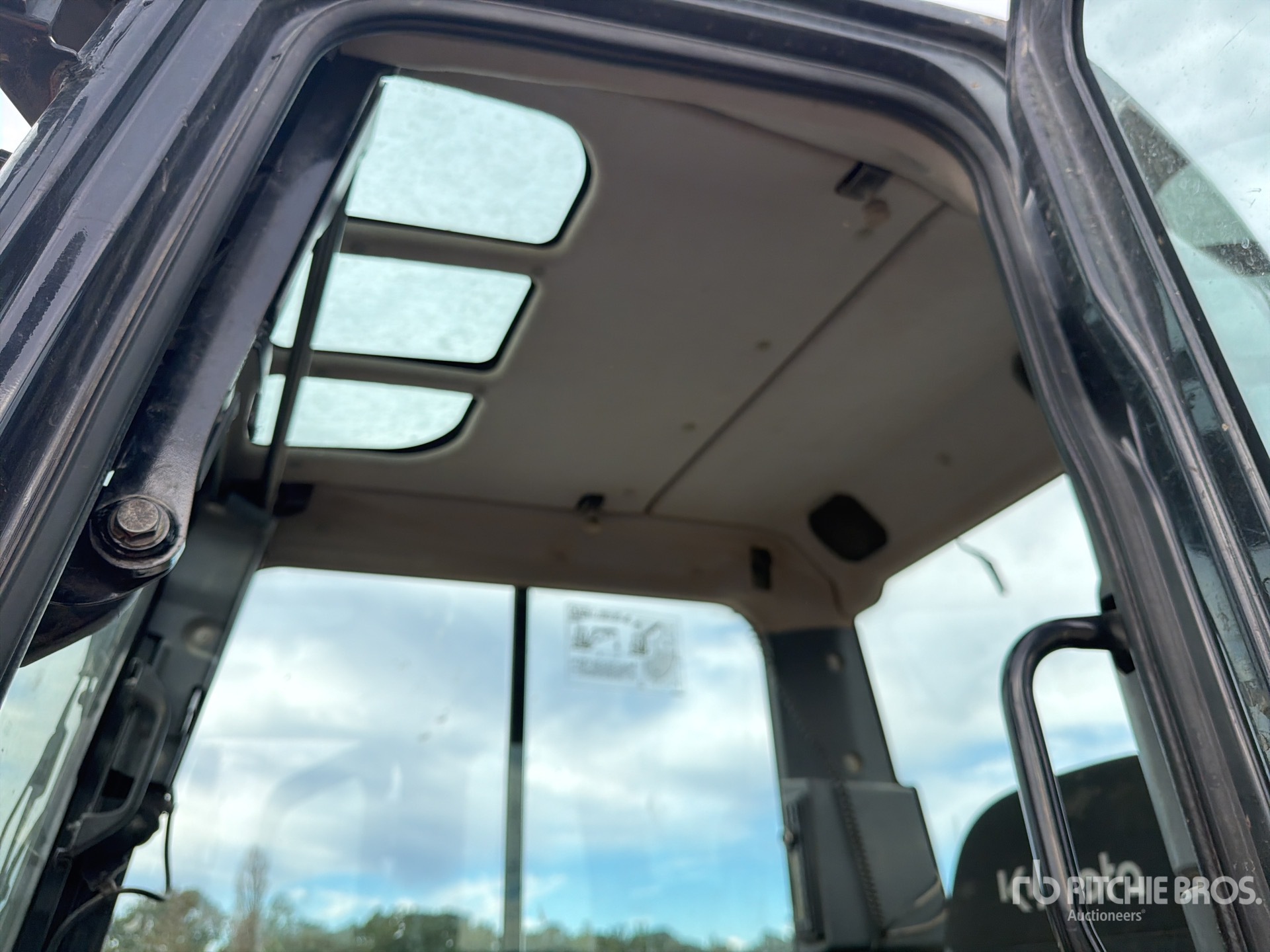 2021 Kubota U36