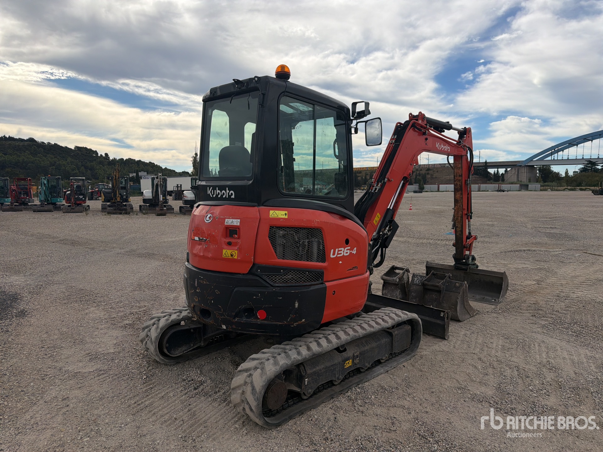 2021 Kubota U36