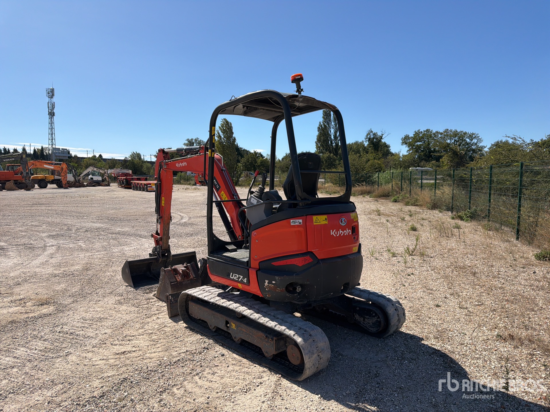 2021 Kubota U27-4