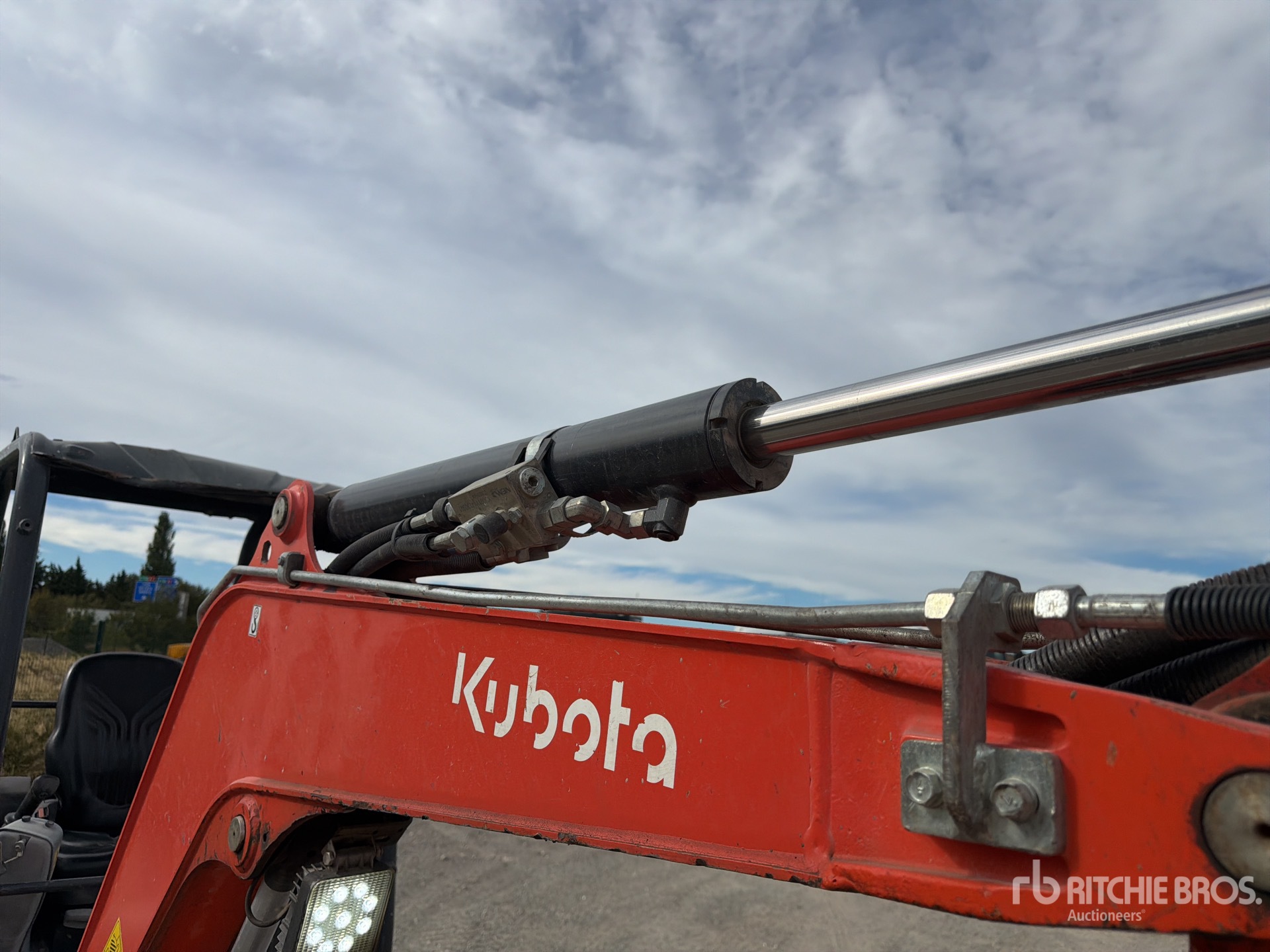 2021 Kubota U27-4HI
