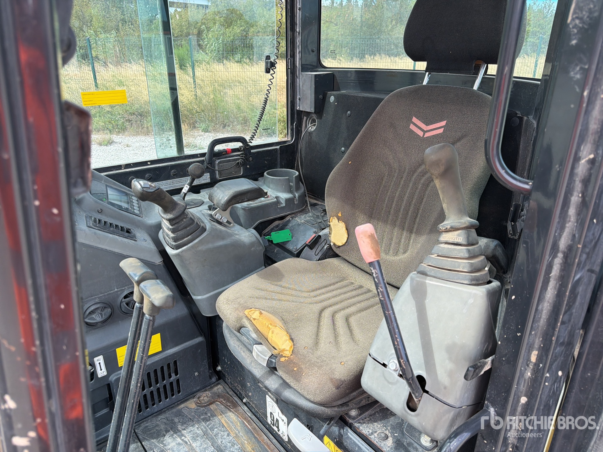 2020 Yanmar VIO 38 CLASSIC