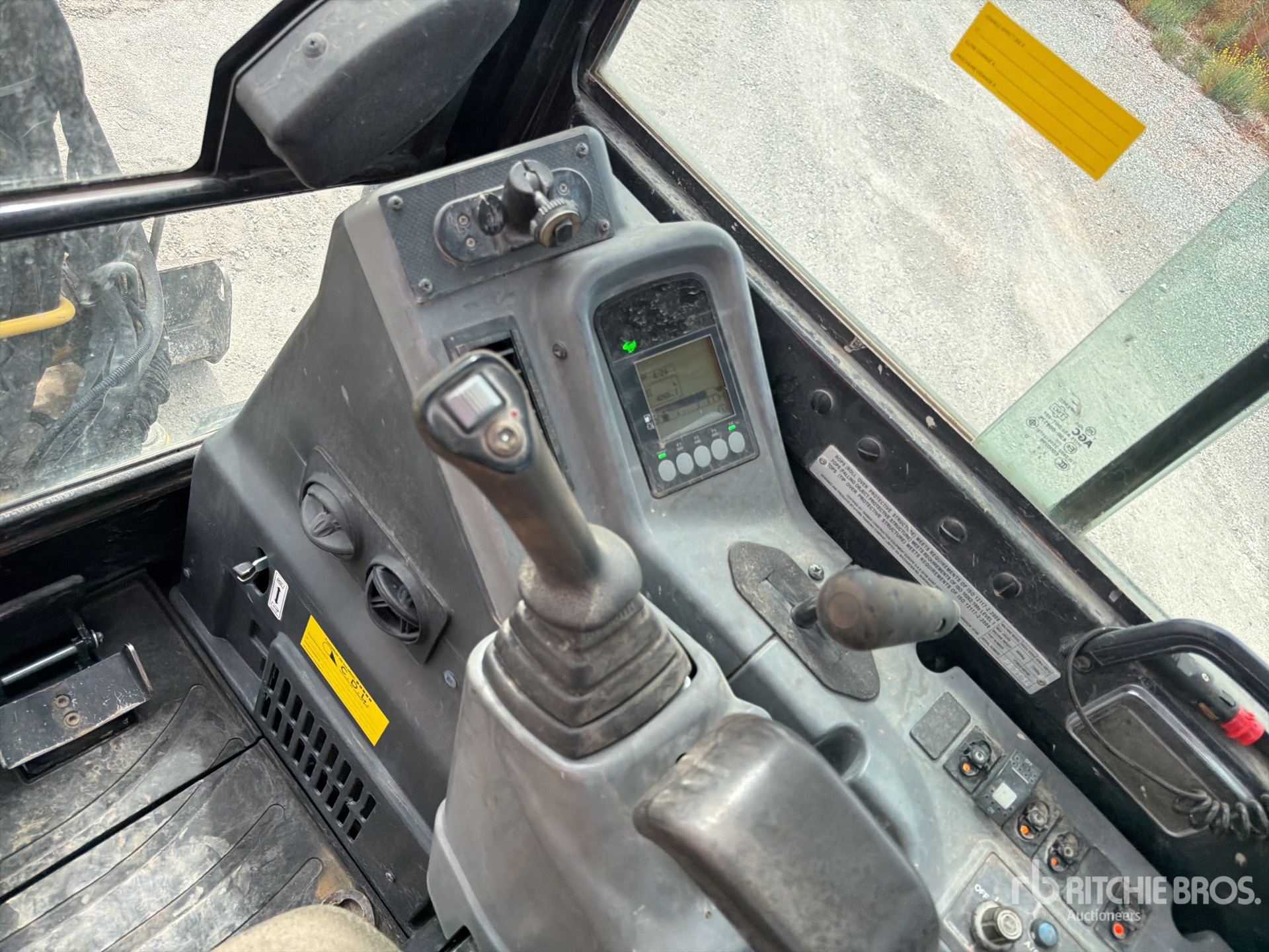 2020 Yanmar VIO 38 CLASSIC
