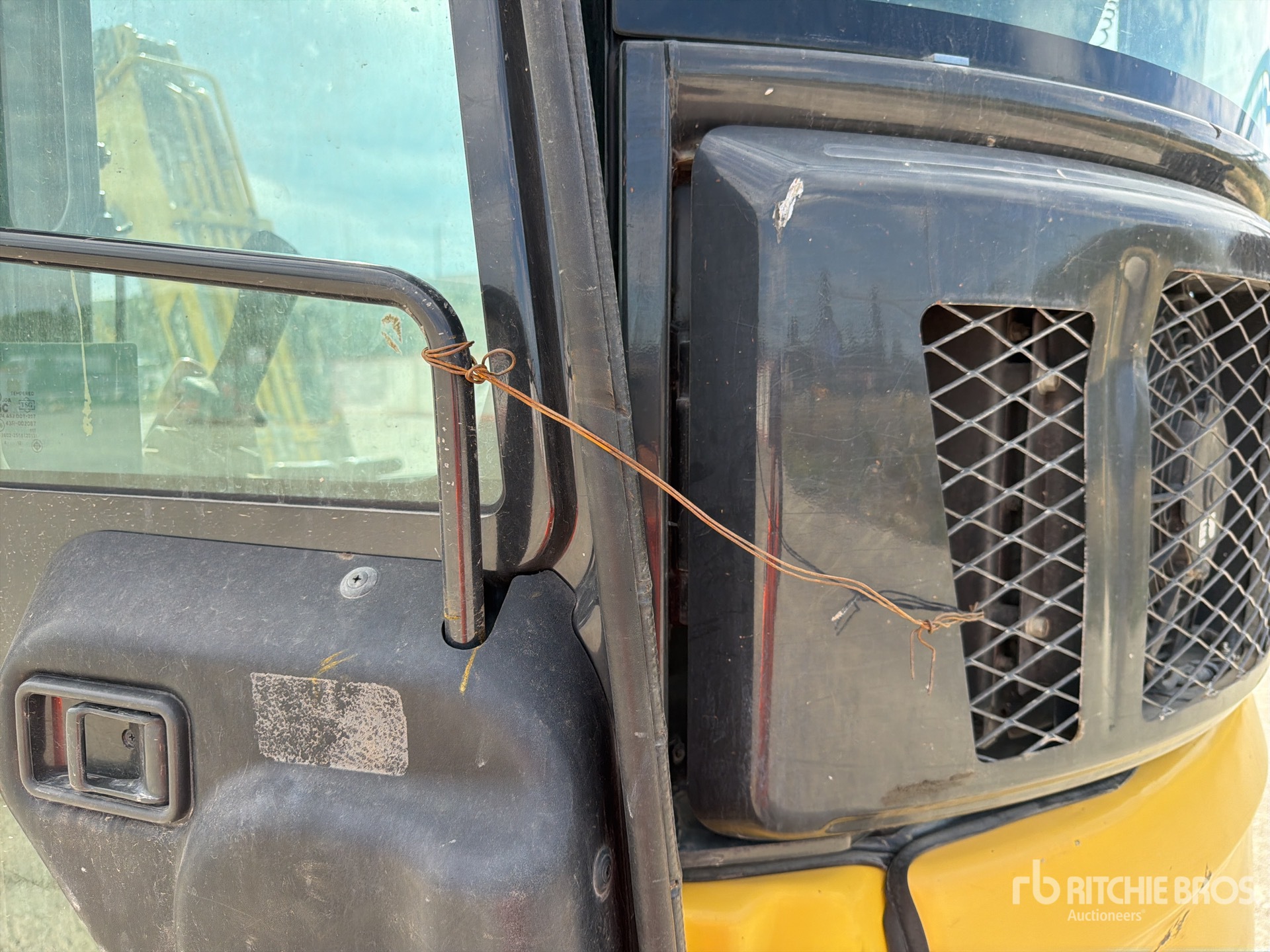 2020 Yanmar VIO 38 CLASSIC
