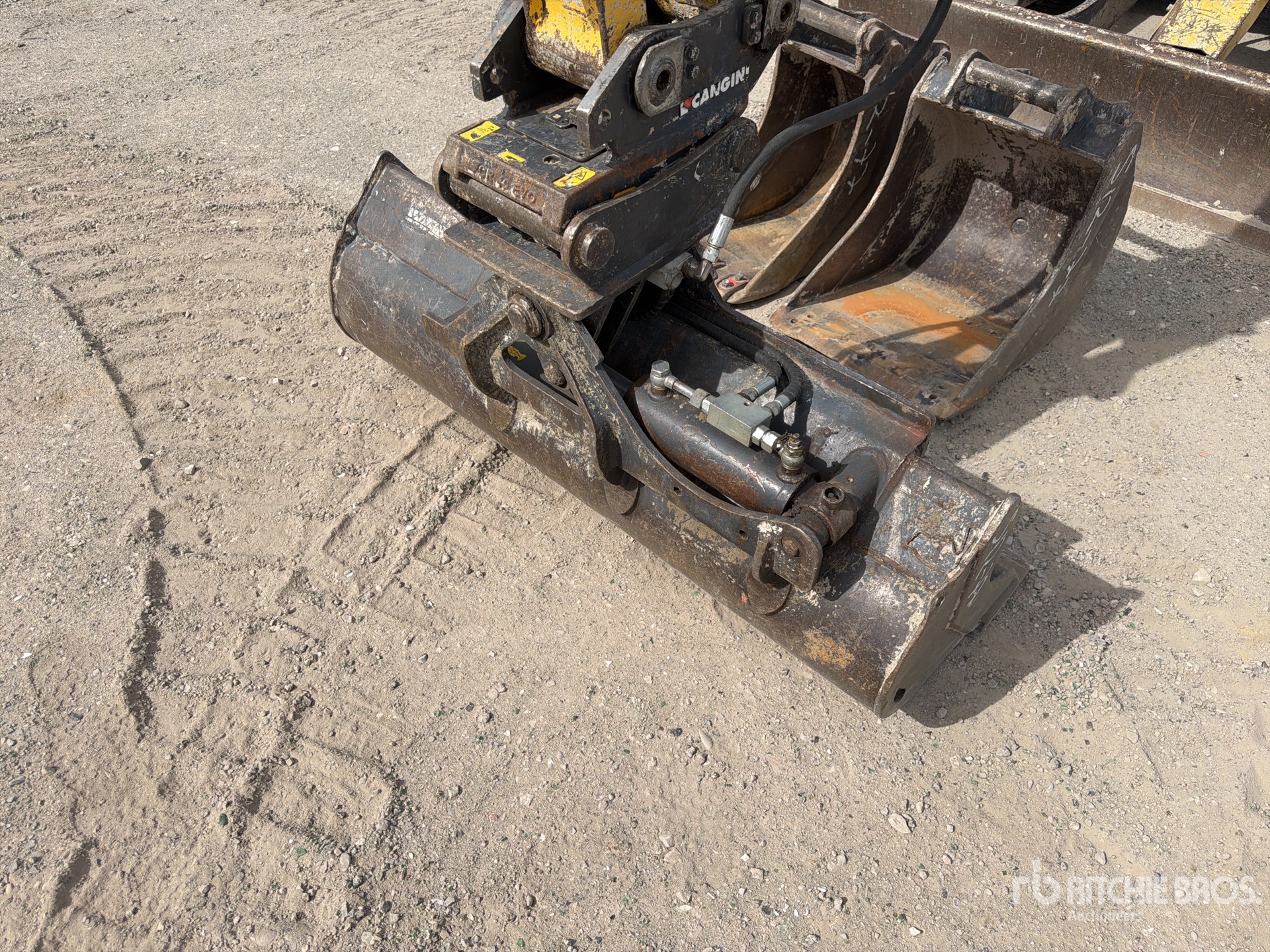 2020 Yanmar VIO 38 CLASSIC