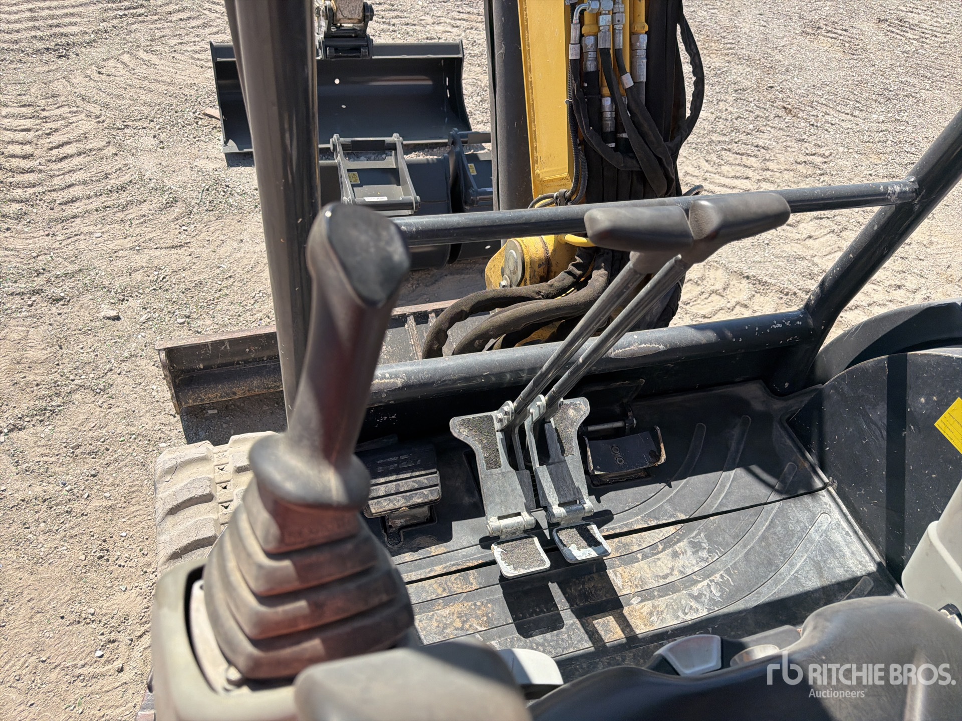 2020 Yanmar VIO33-6