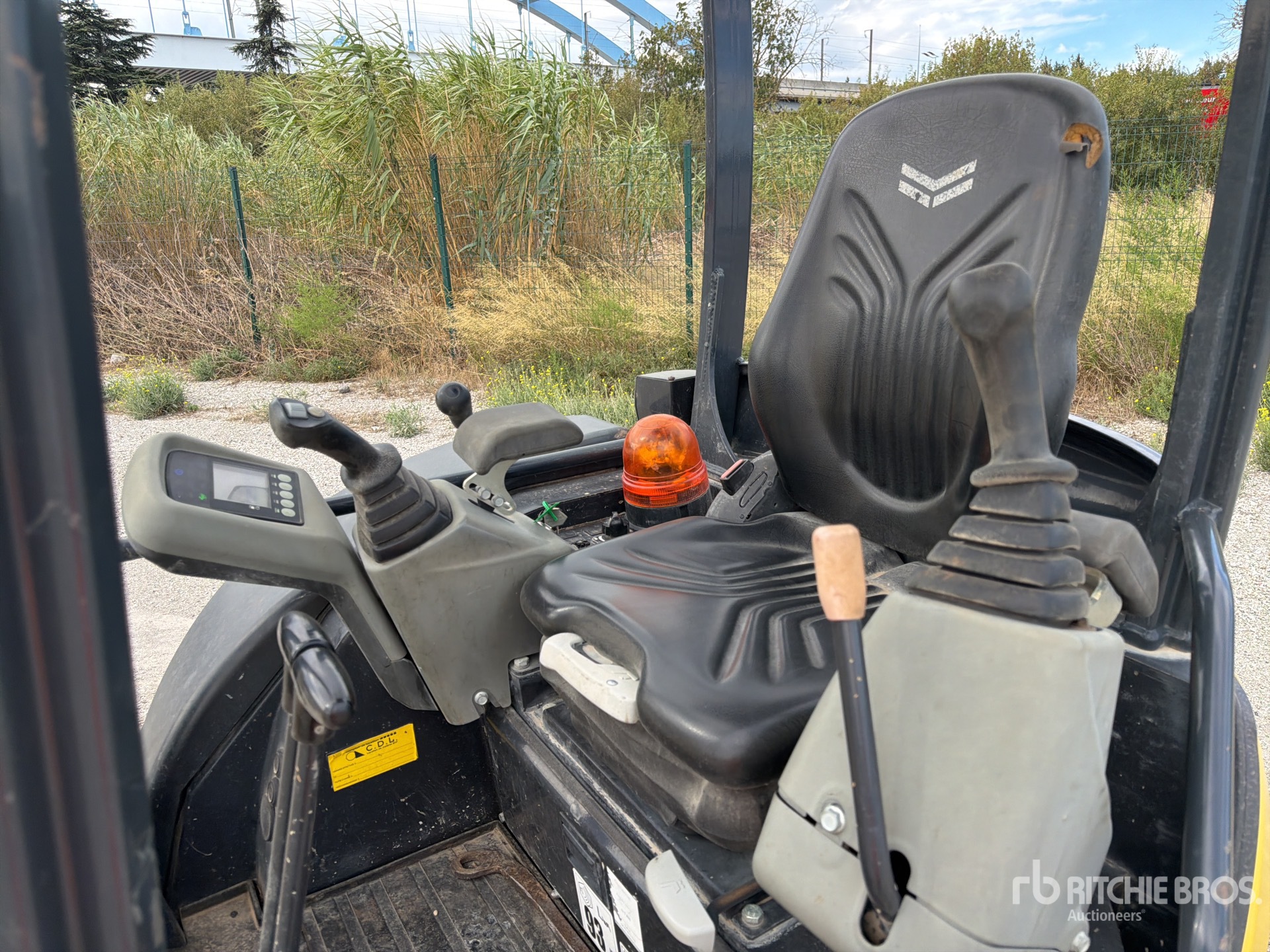 2020 Yanmar VIO27-6