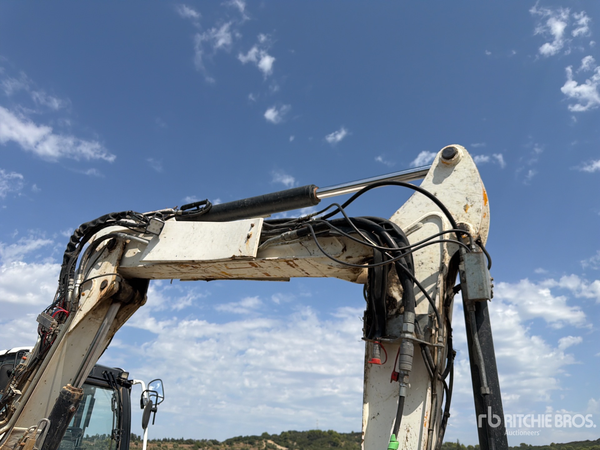 2018 JCB HD110WT 4F