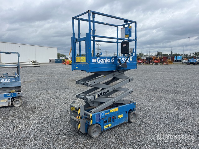 2016 Genie GS-1532 Scissor Lift