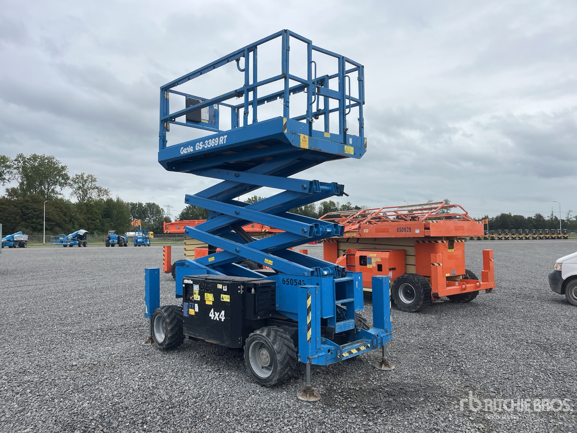 2016 Genie GS-3369RT
