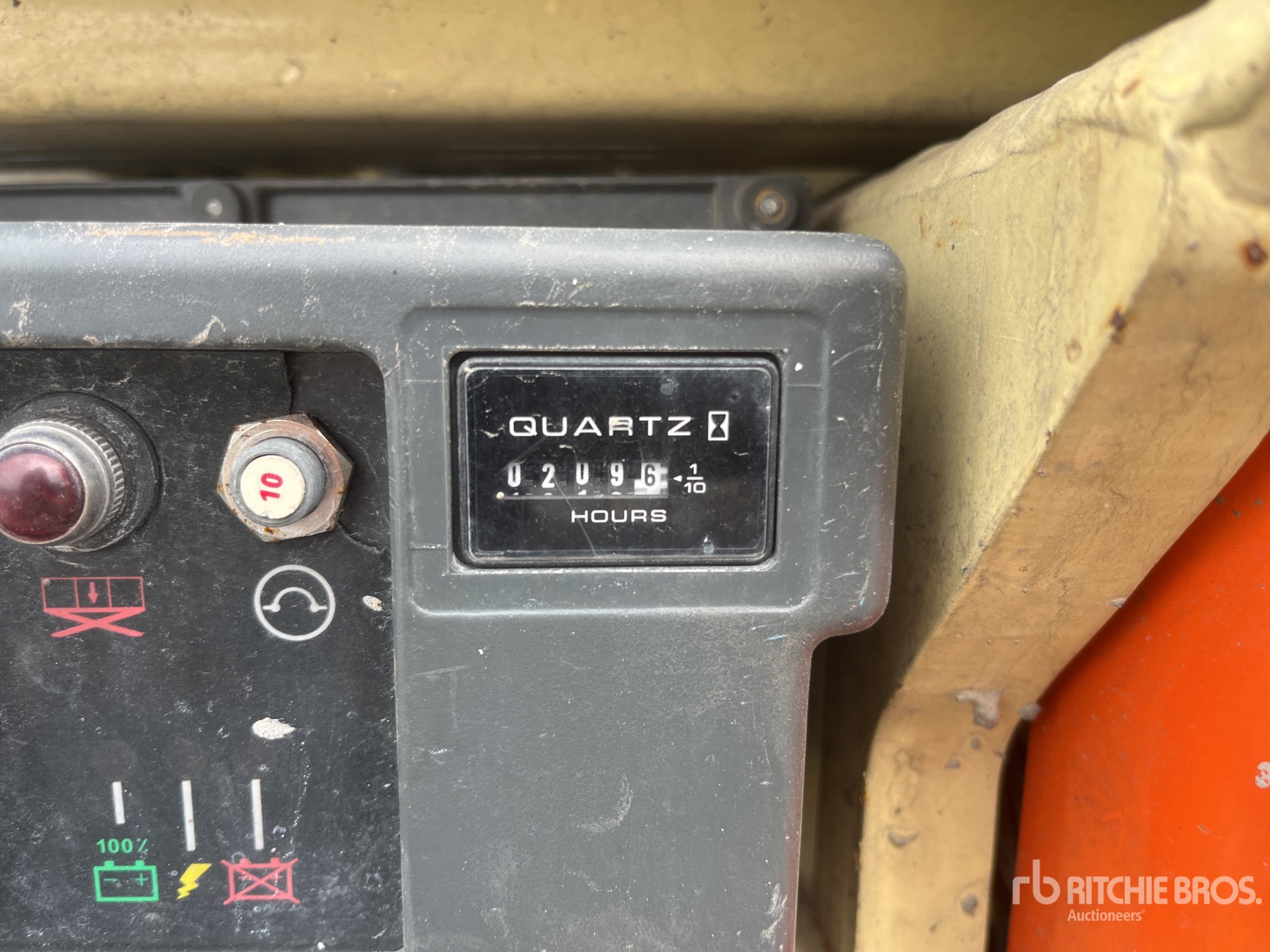 2017 JLG 1930 ES