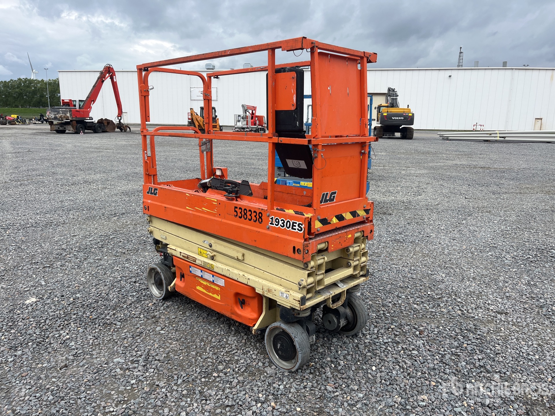 2017 JLG 1930 ES