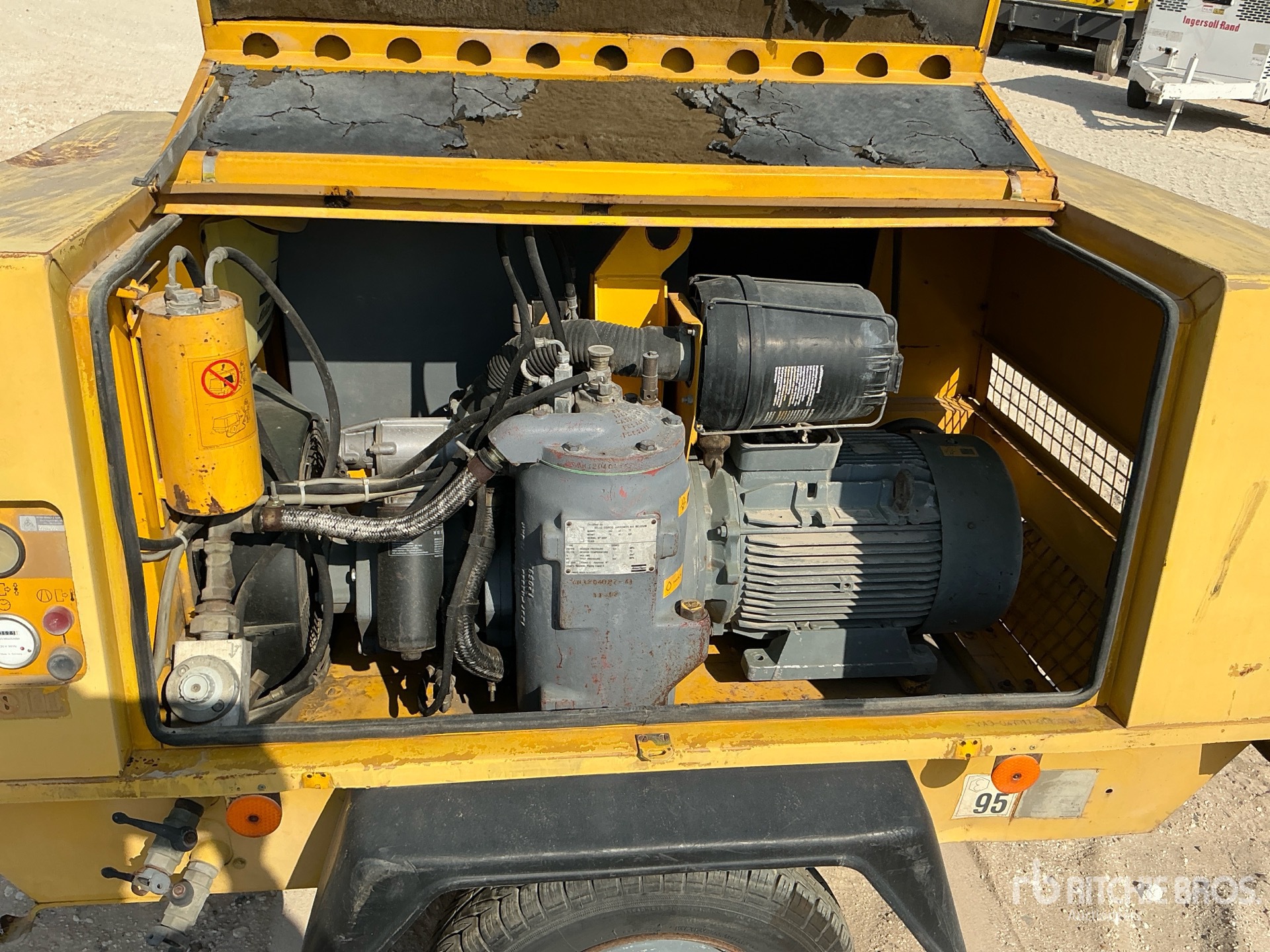 1992 Atlas Copco XAS 65