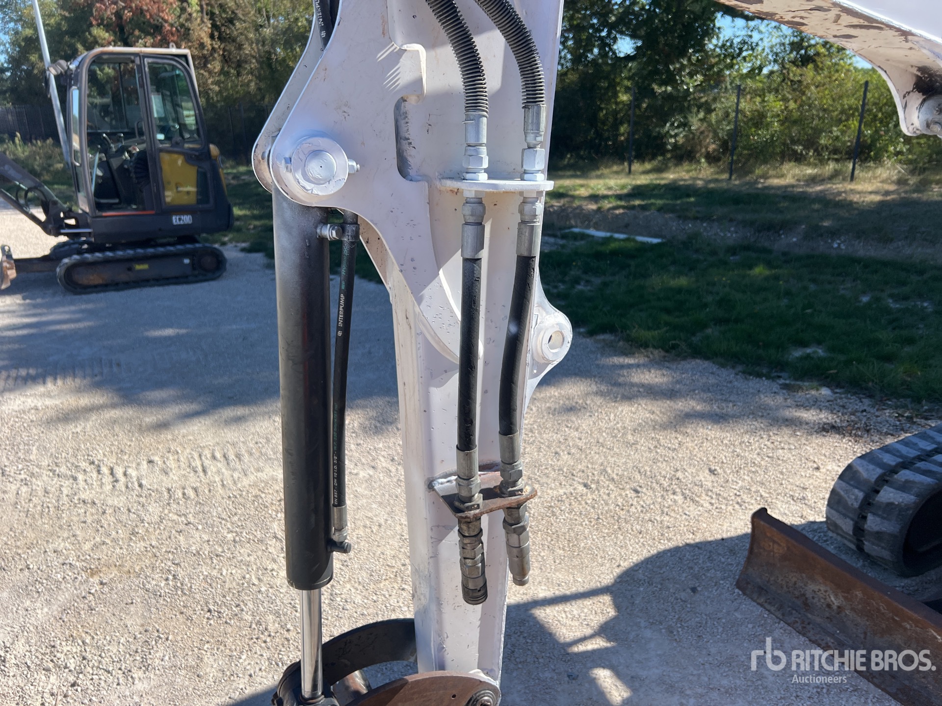 2013 Bobcat E26 E M
