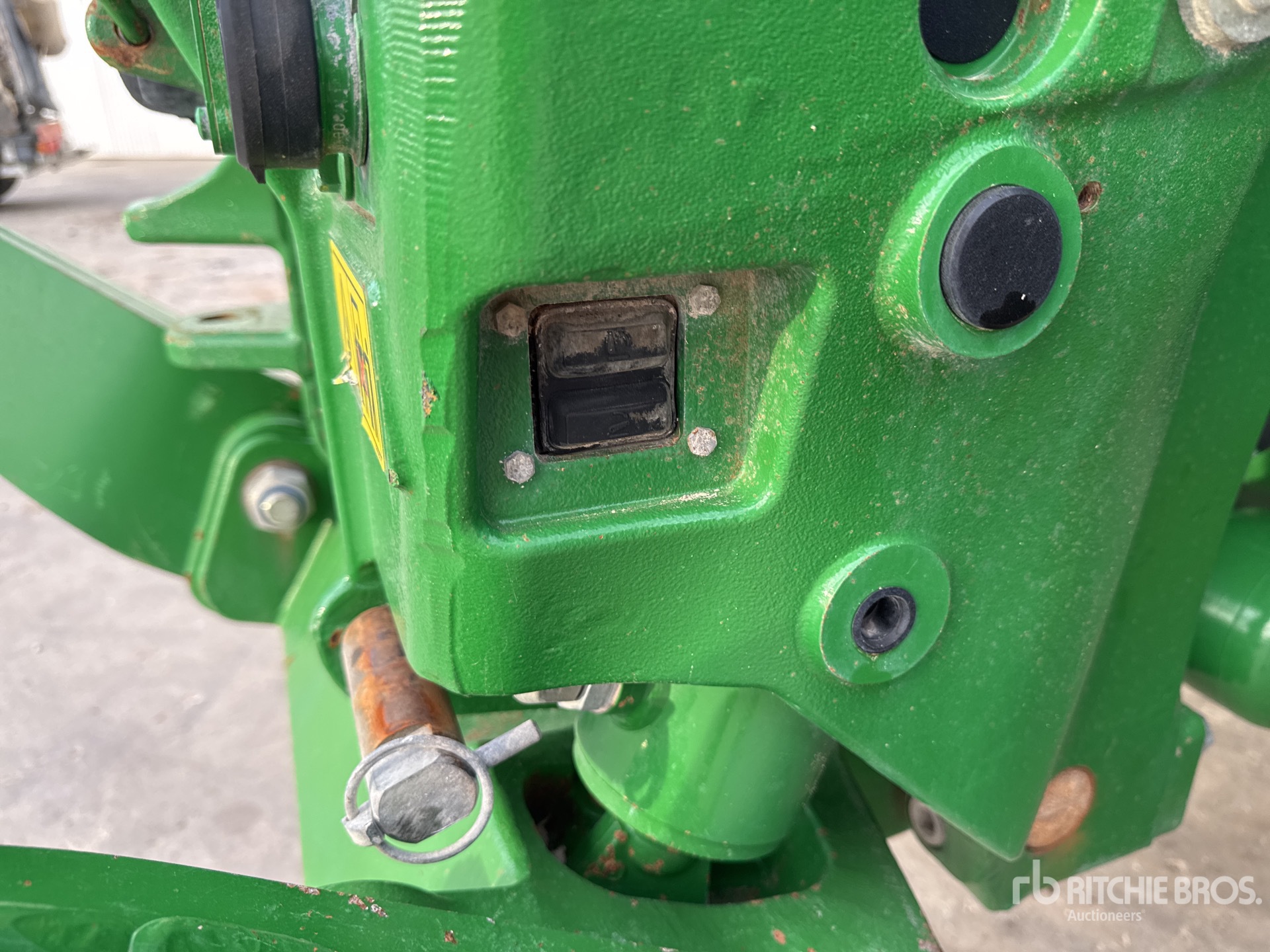 2015 John Deere 7230R