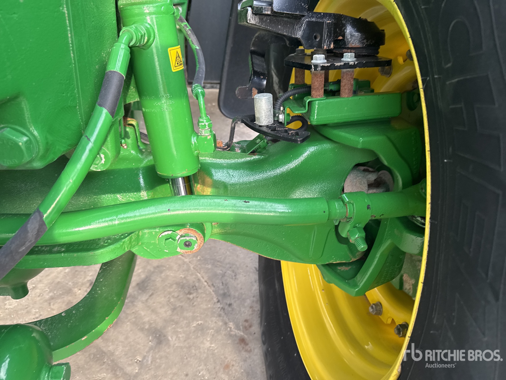 2015 John Deere 7230R