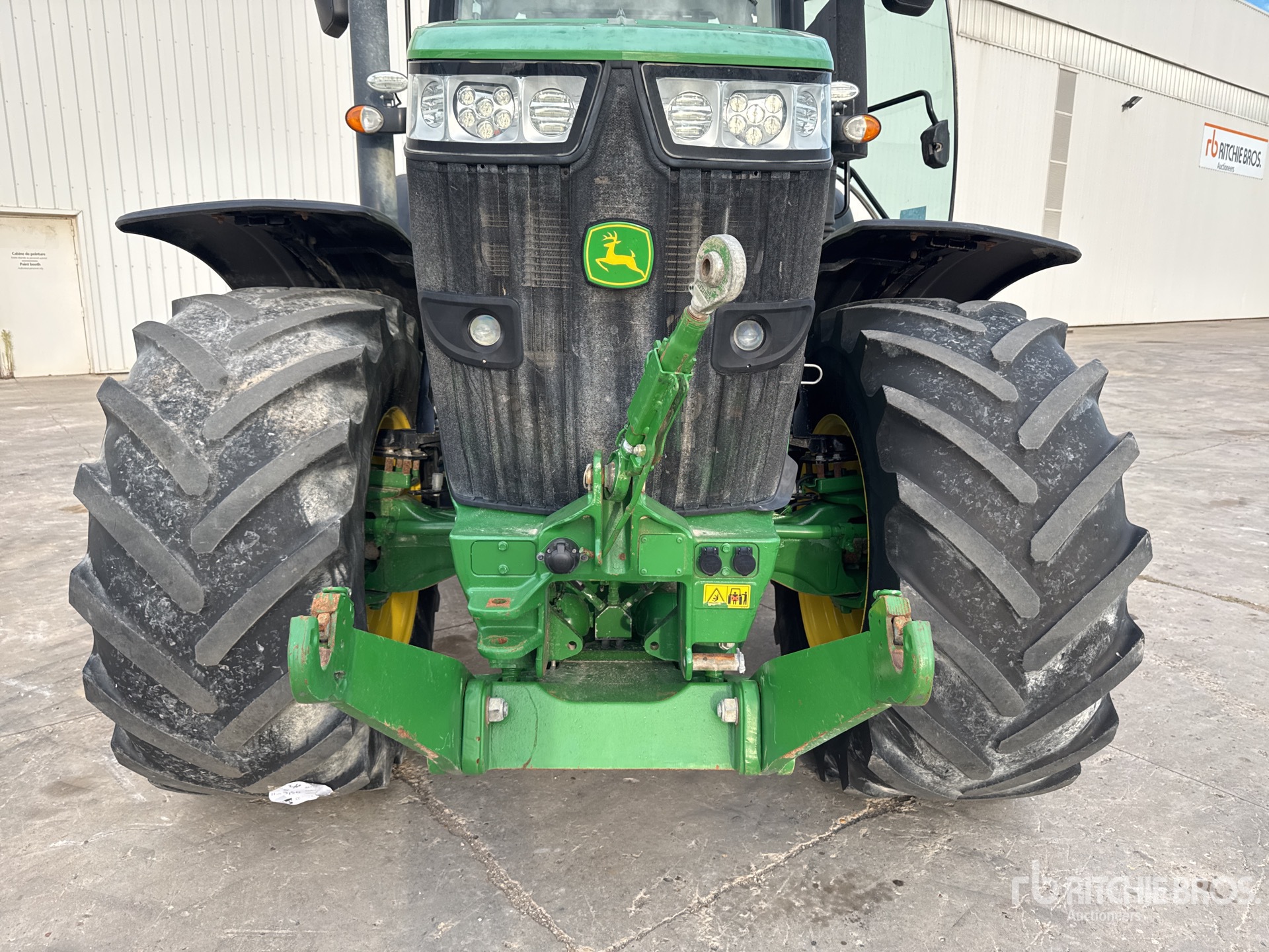 2015 John Deere 7230R
