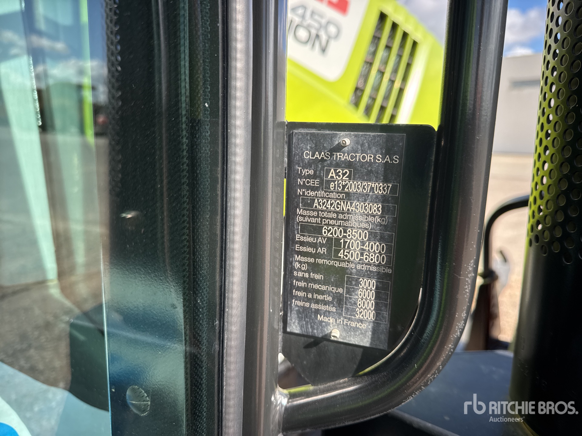 2017 Claas ARION 450 CIS