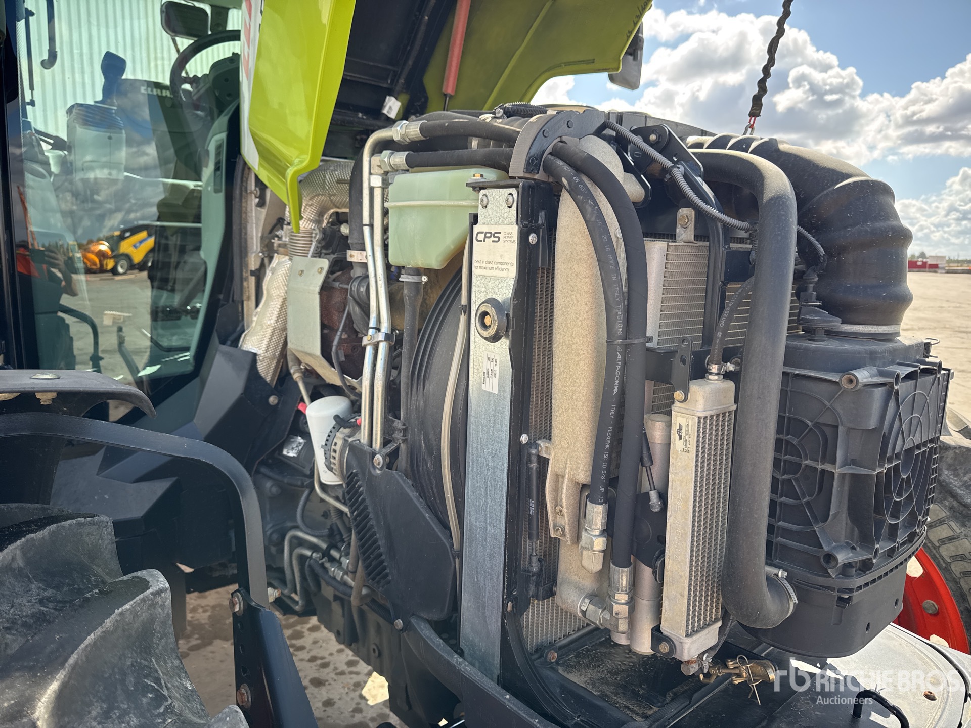 2017 Claas ARION 450 CIS