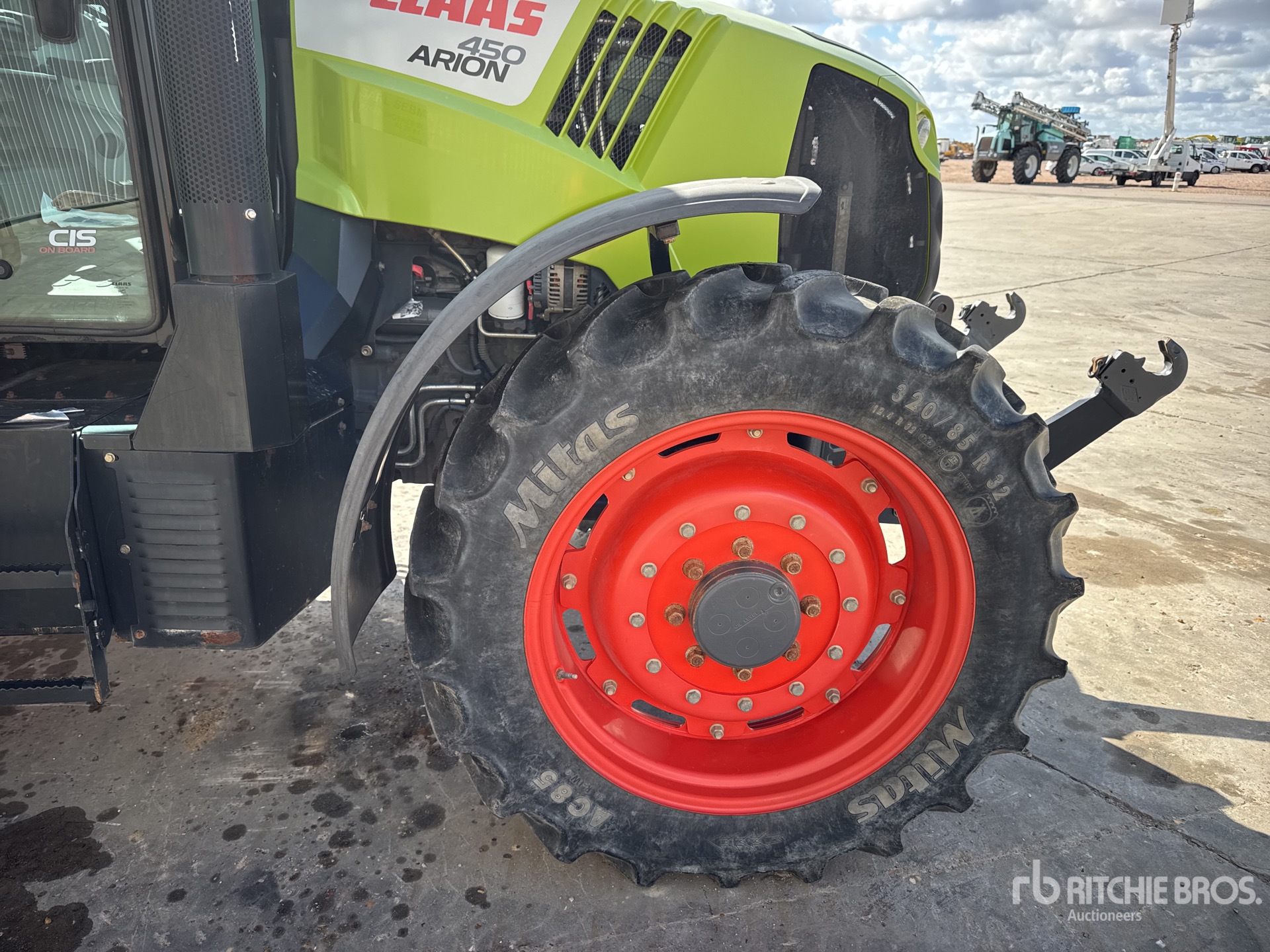2017 Claas ARION 450 CIS