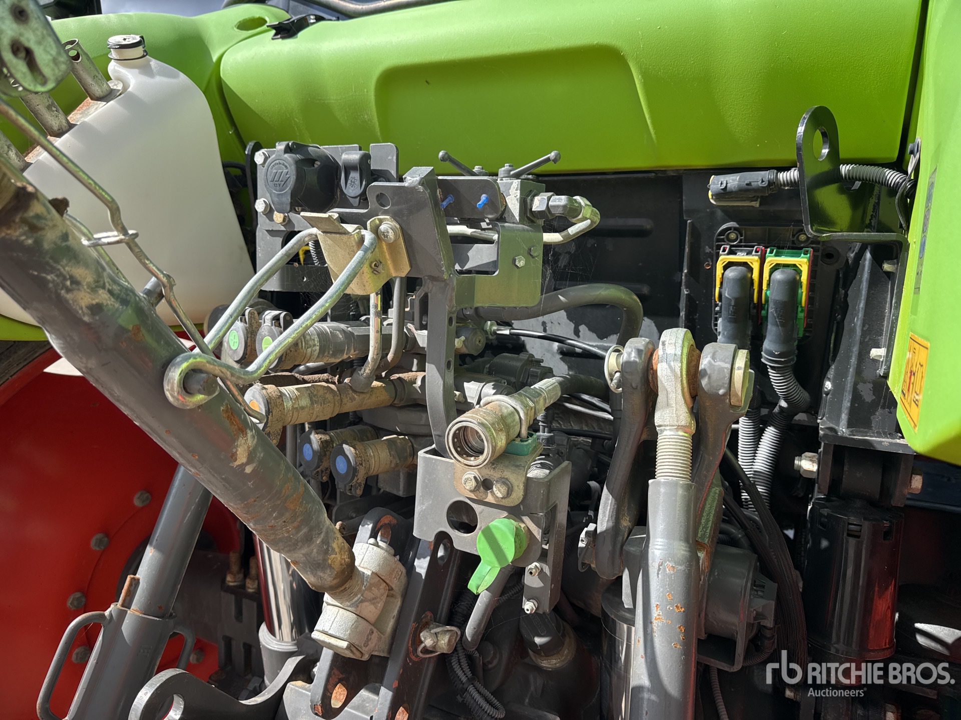 2017 Claas ARION 450 CIS