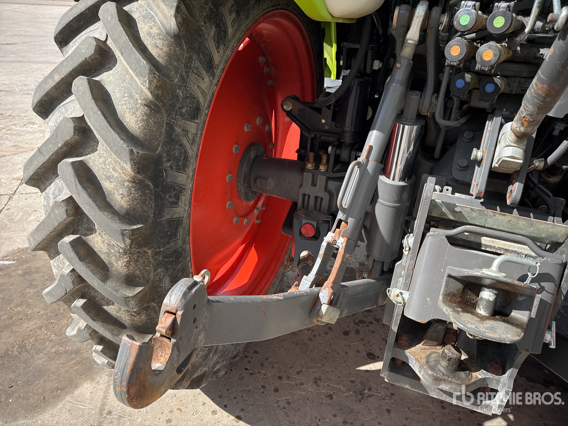 2017 Claas ARION 450 CIS