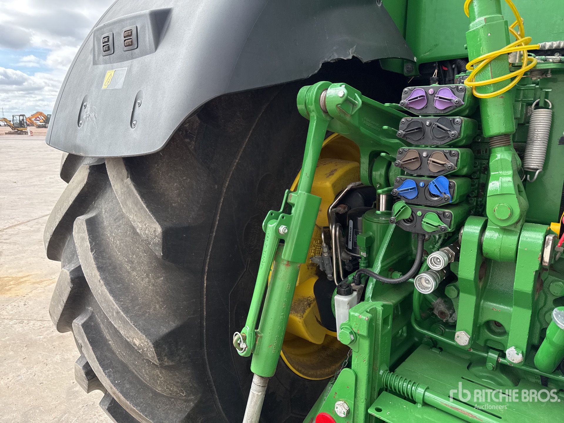 2019 John Deere 8345R