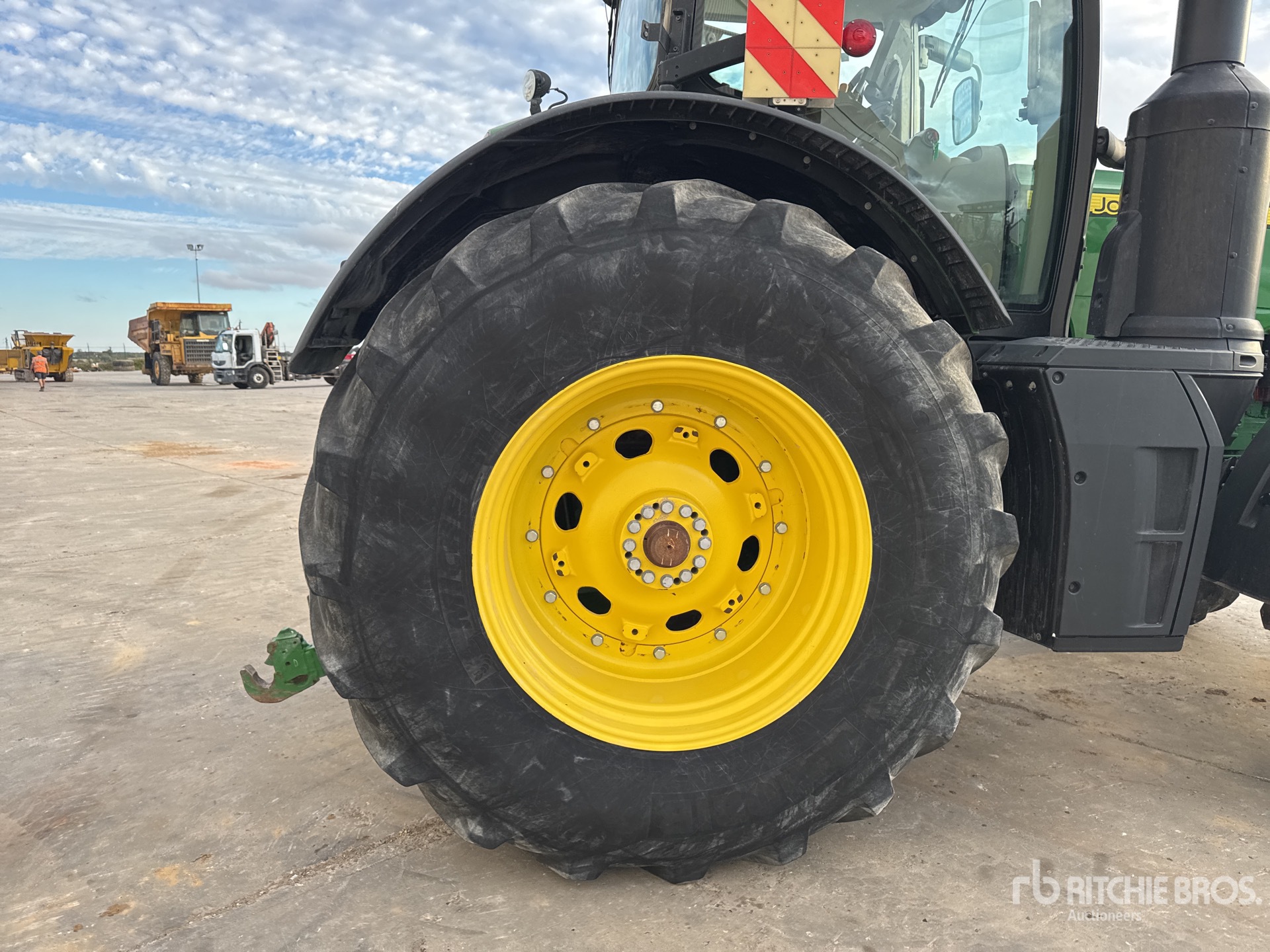 2017 John Deere 8345R