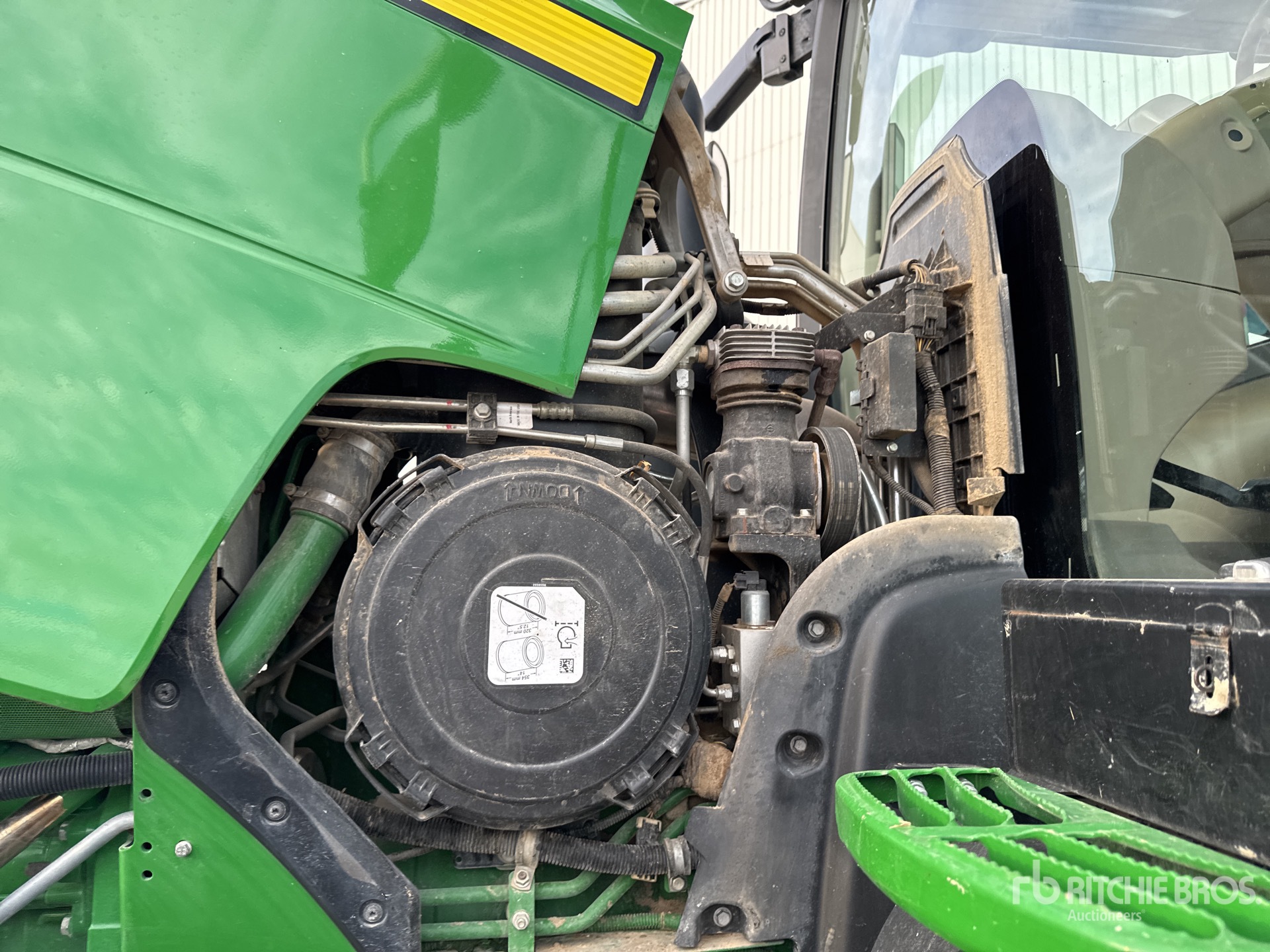 2017 John Deere 8345R