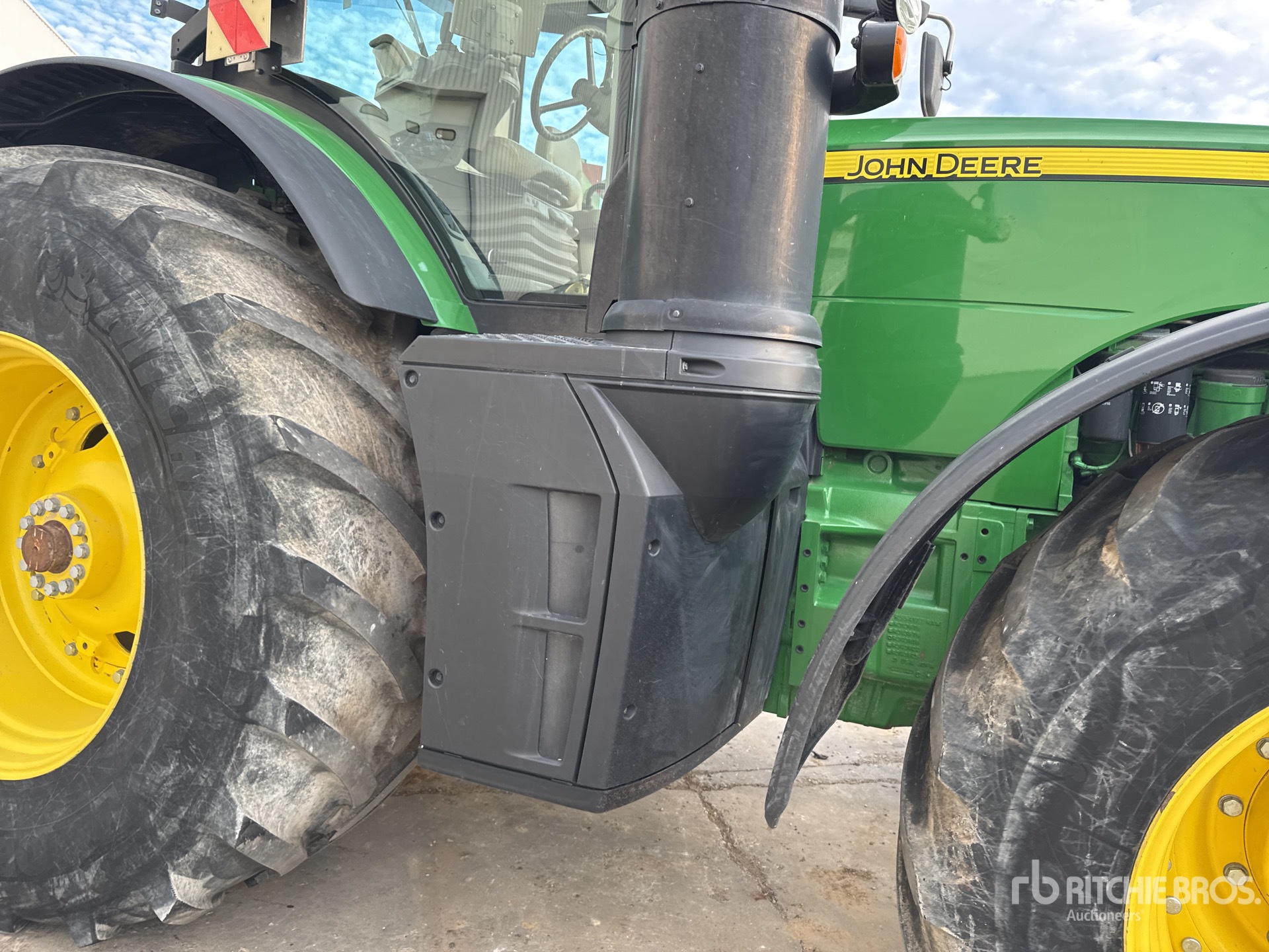 2017 John Deere 8345R