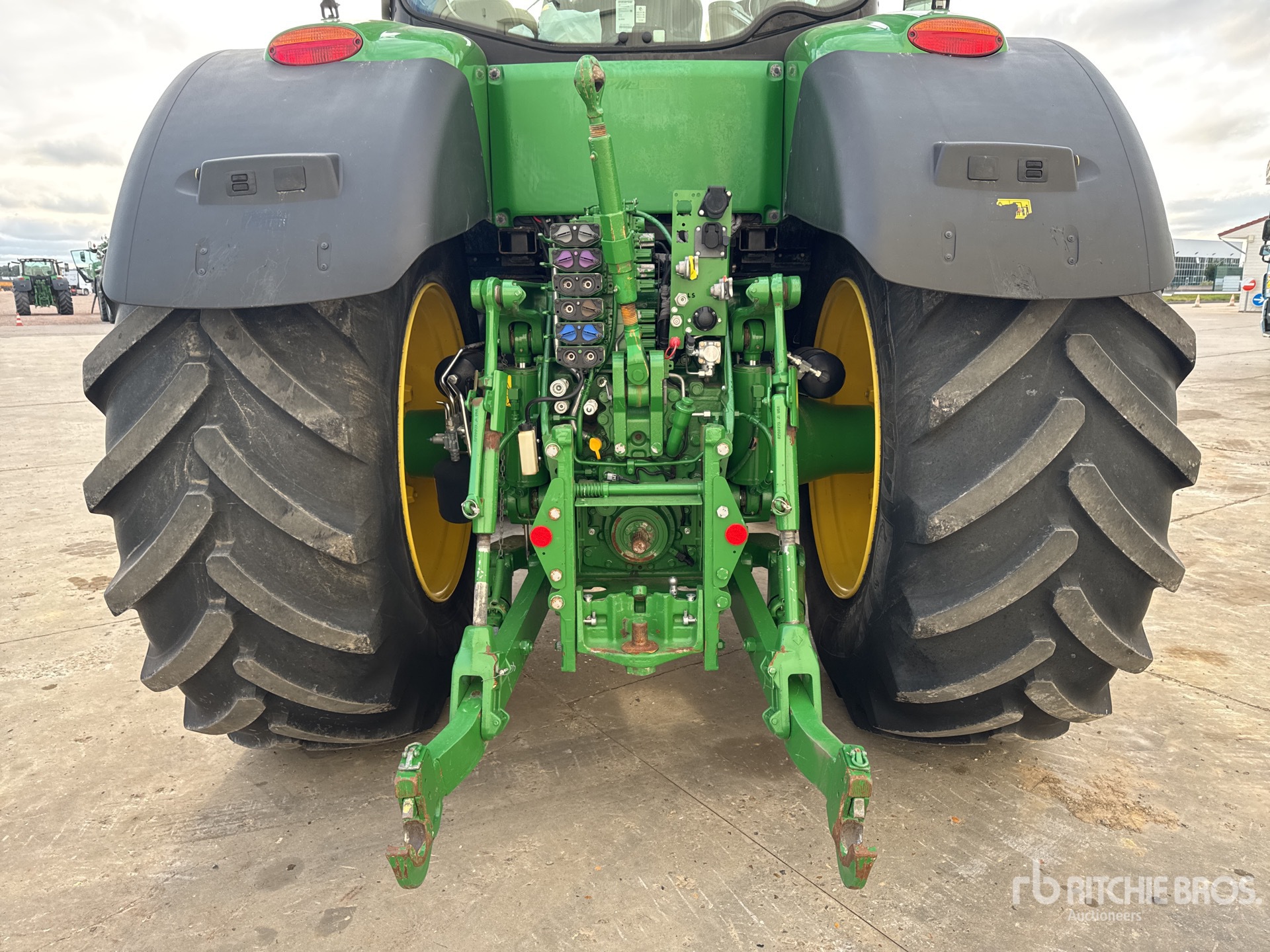 2018 John Deere 8370R