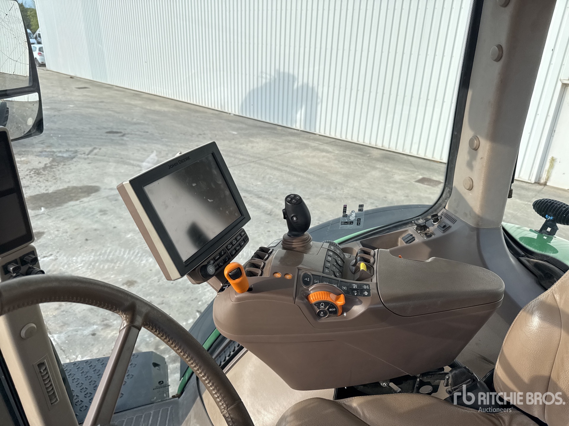 2018 John Deere 8370R