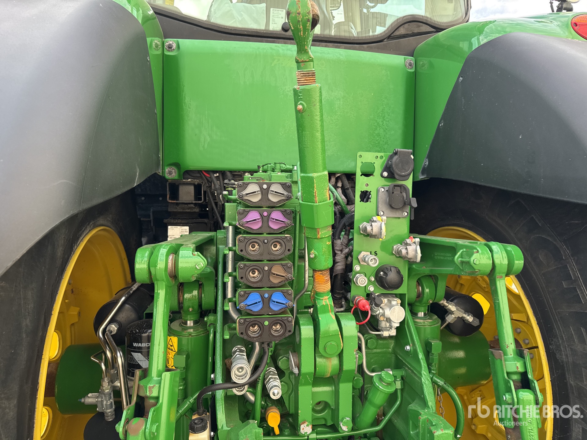 2018 John Deere 8370R