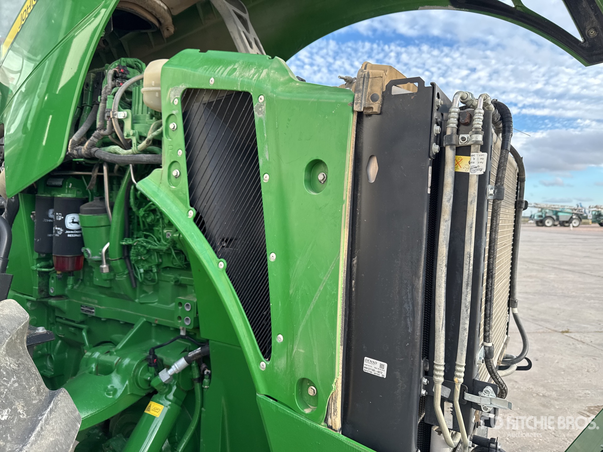 2018 John Deere 8370R