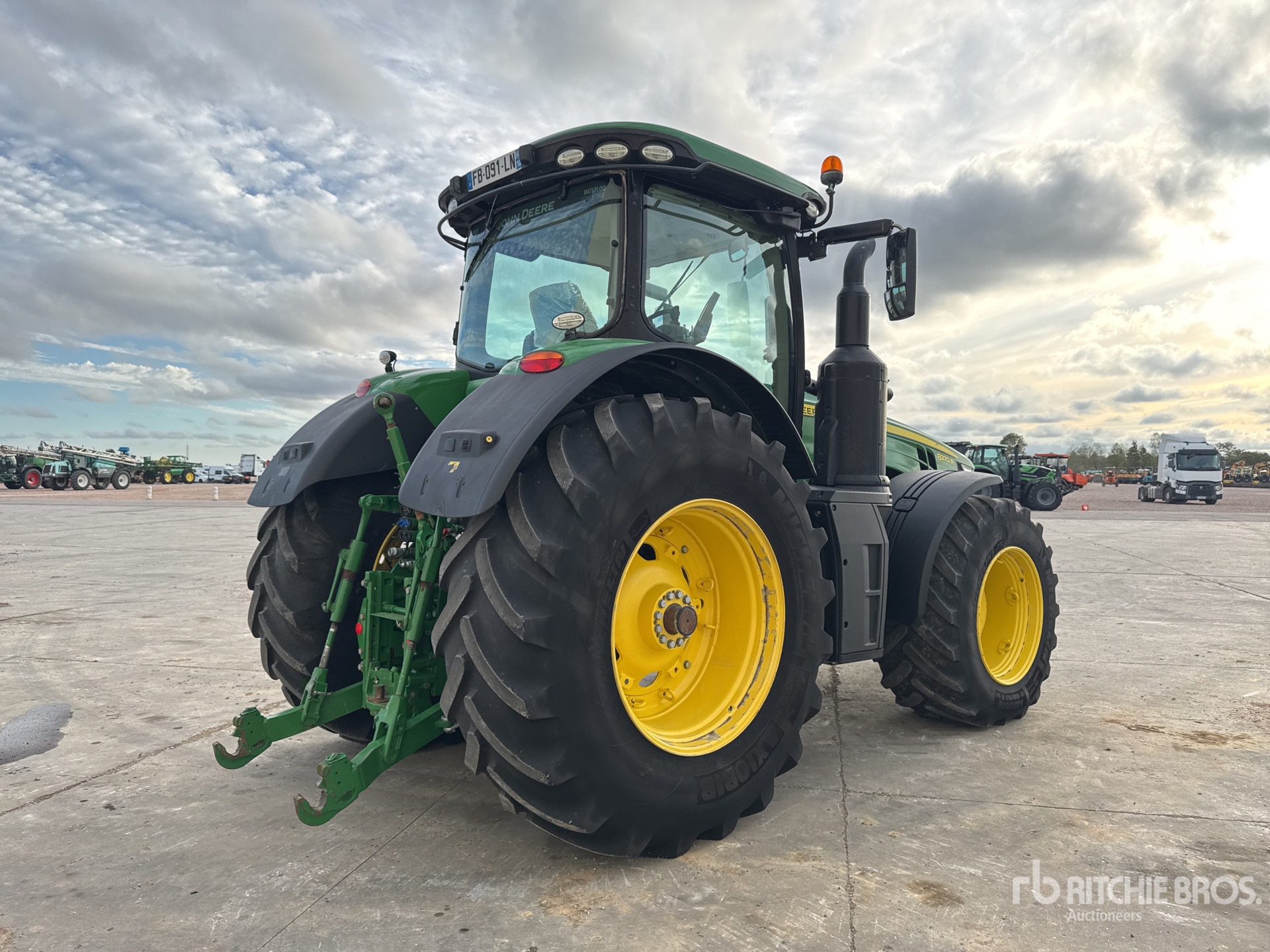 2018 John Deere 8370R