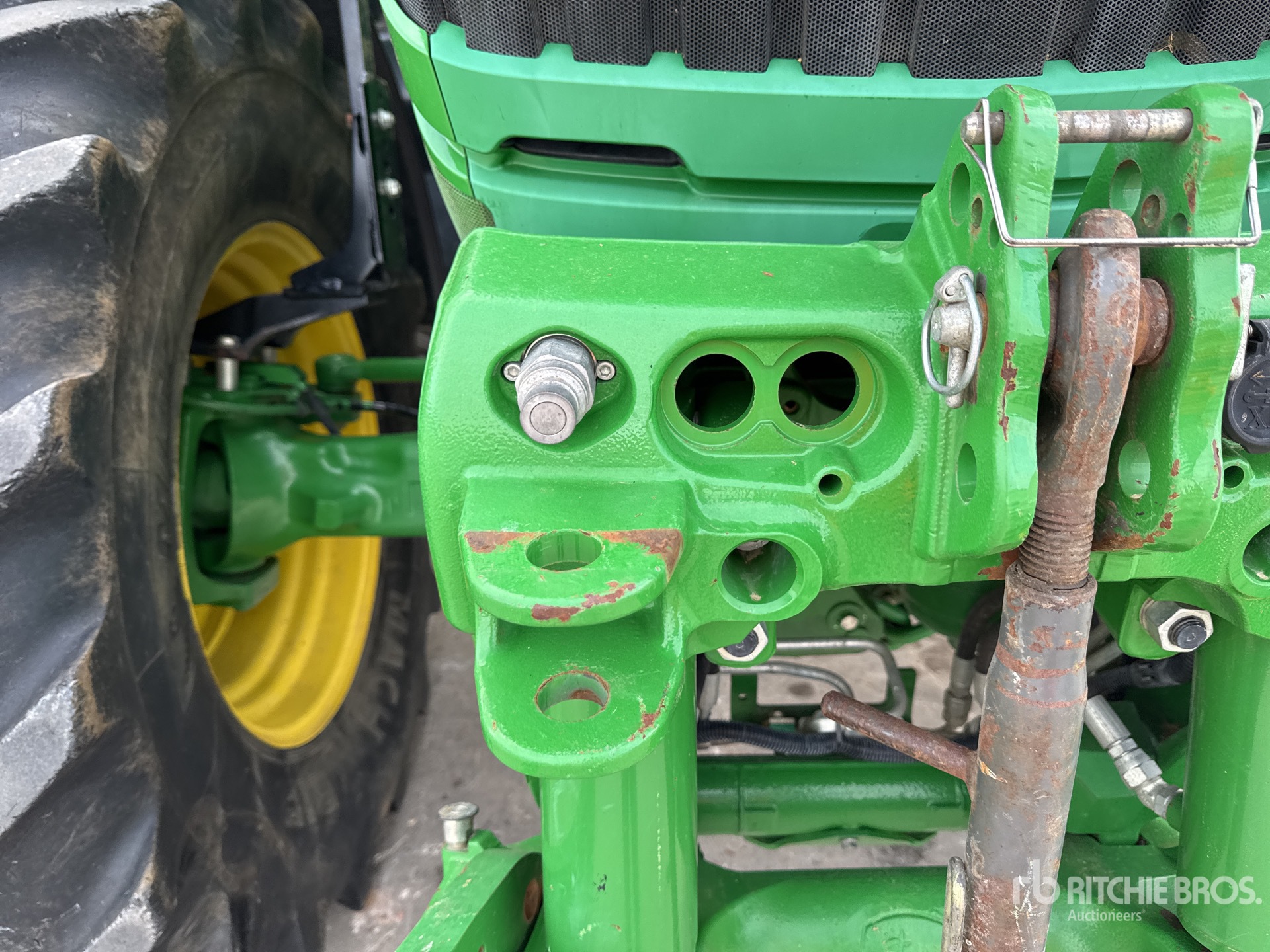 2017 John Deere 6175R
