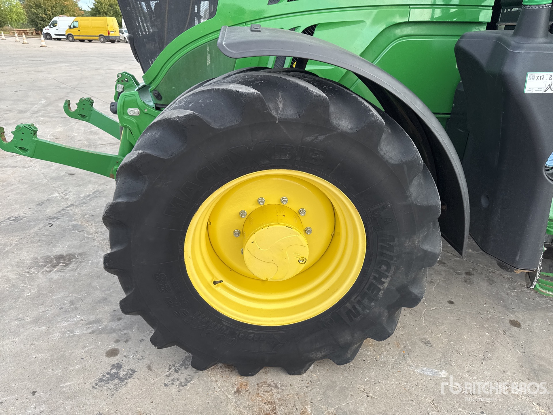 2017 John Deere 6175R
