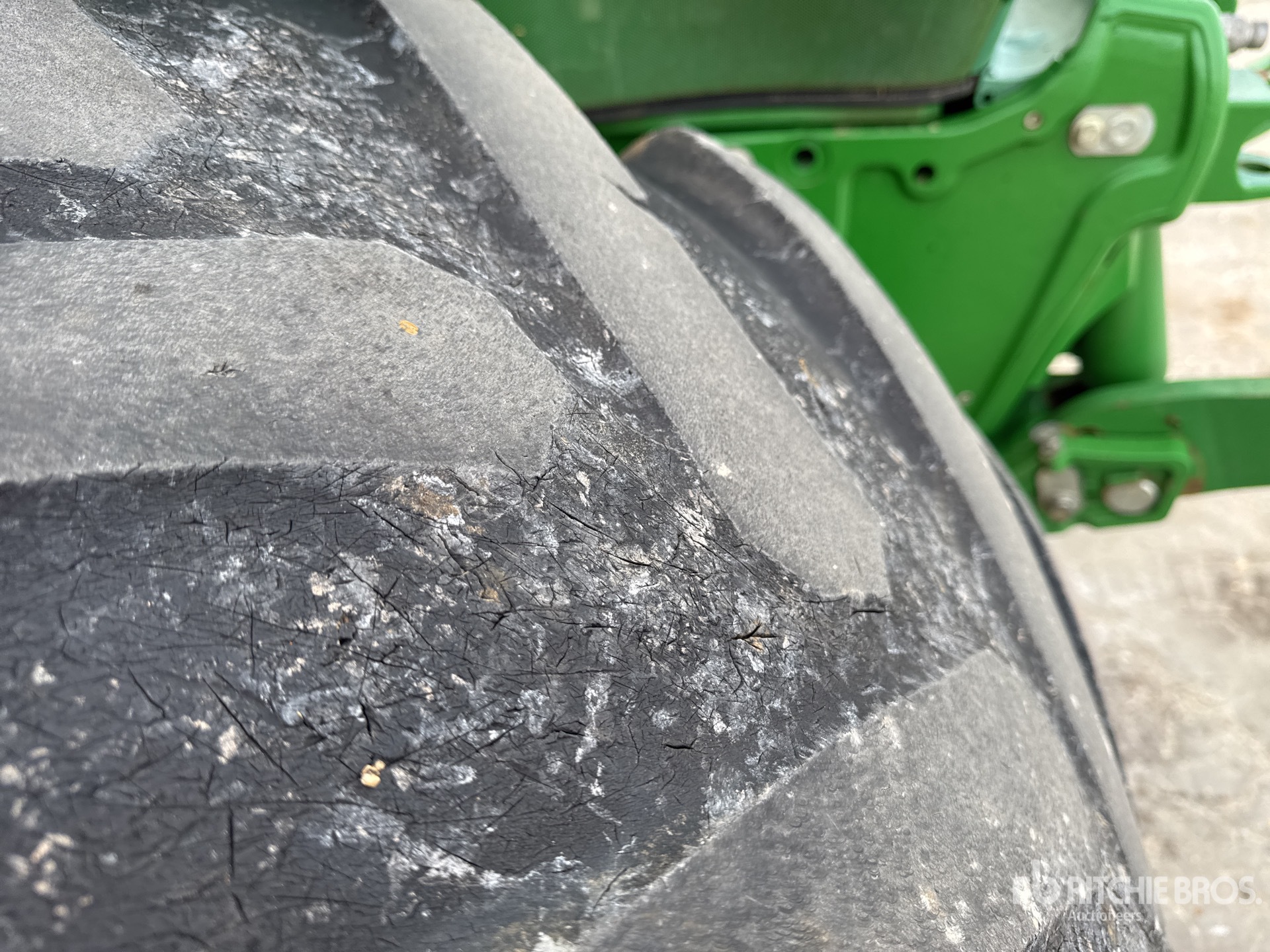 2017 John Deere 6175R