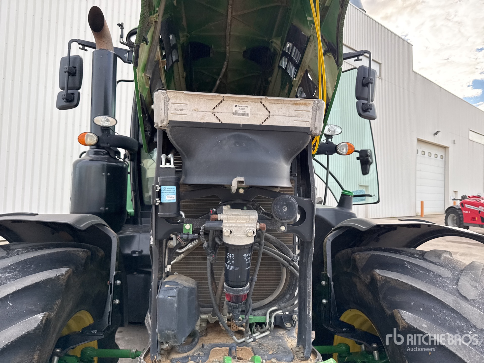 2017 John Deere 6175R