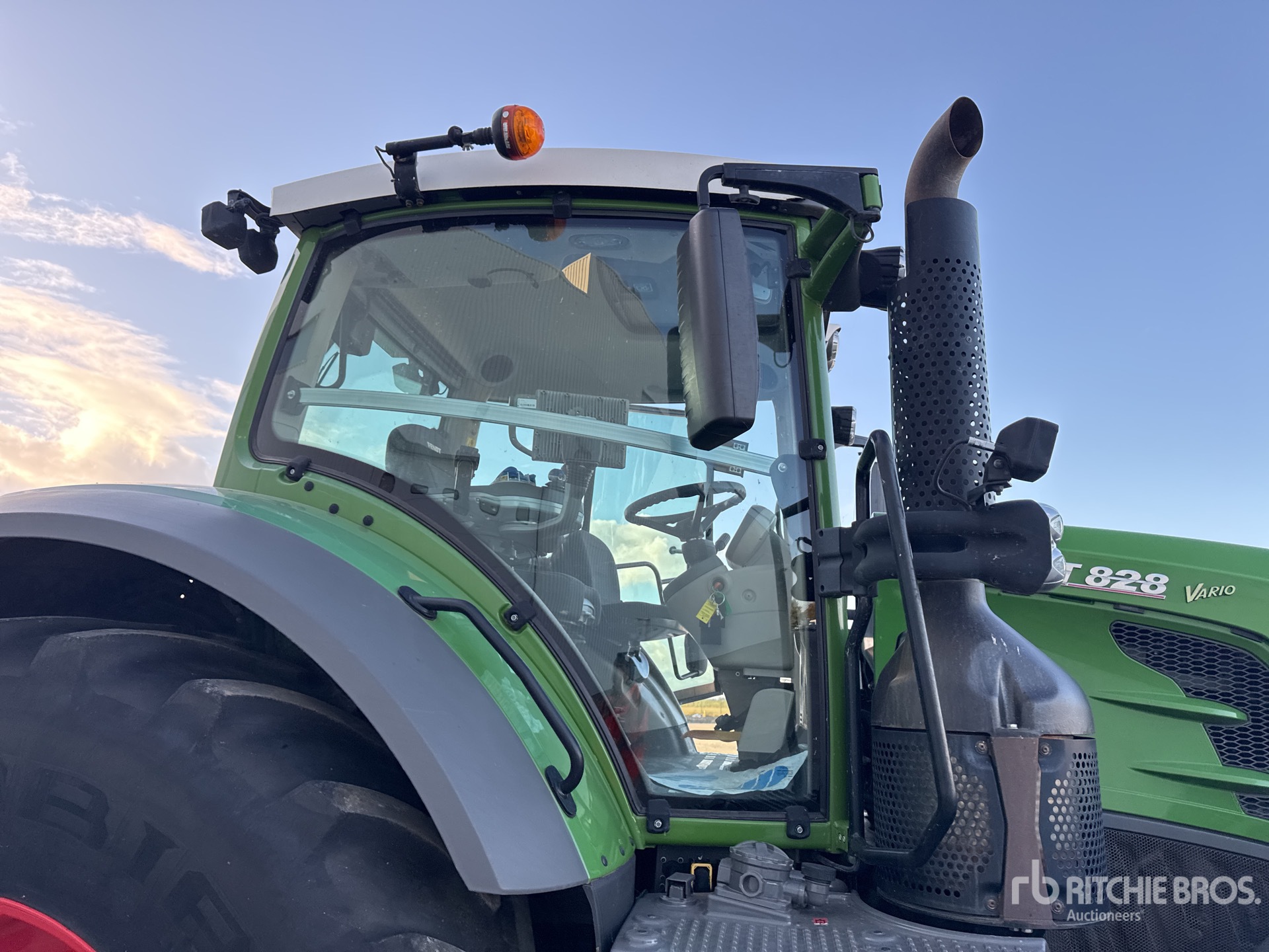 2018 Fendt 828 VARIO