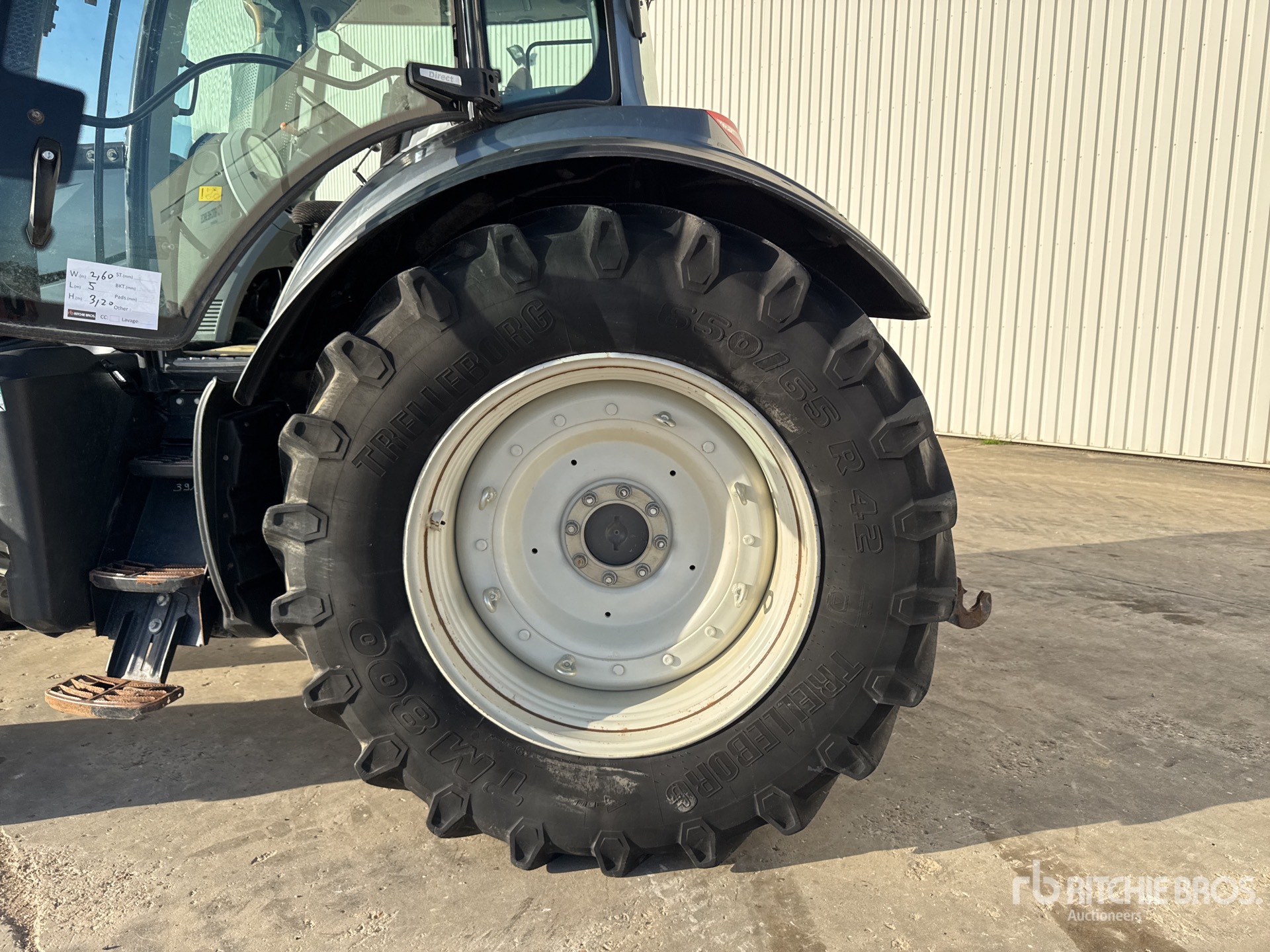 2017 Valtra T214