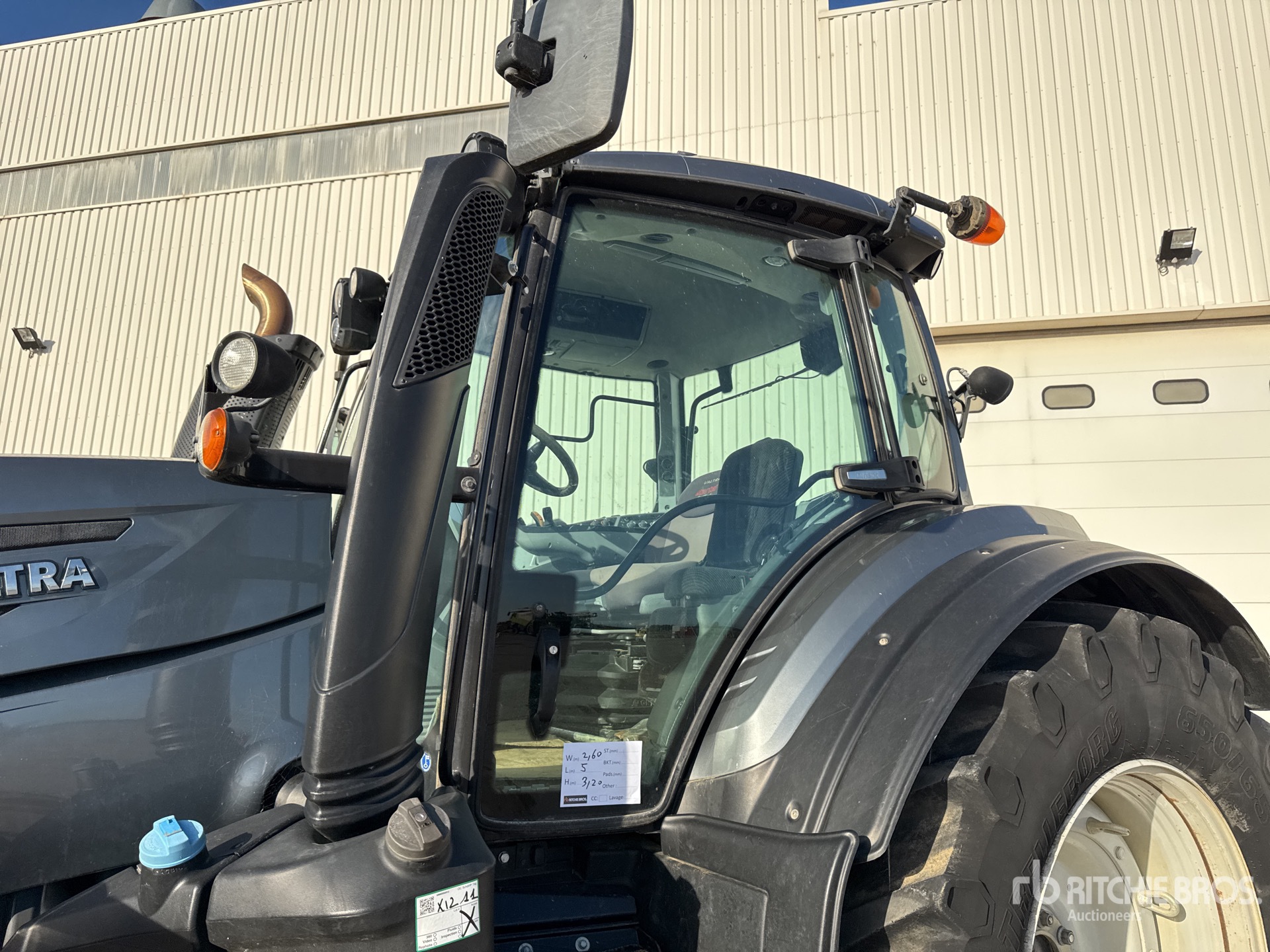 2017 Valtra T214