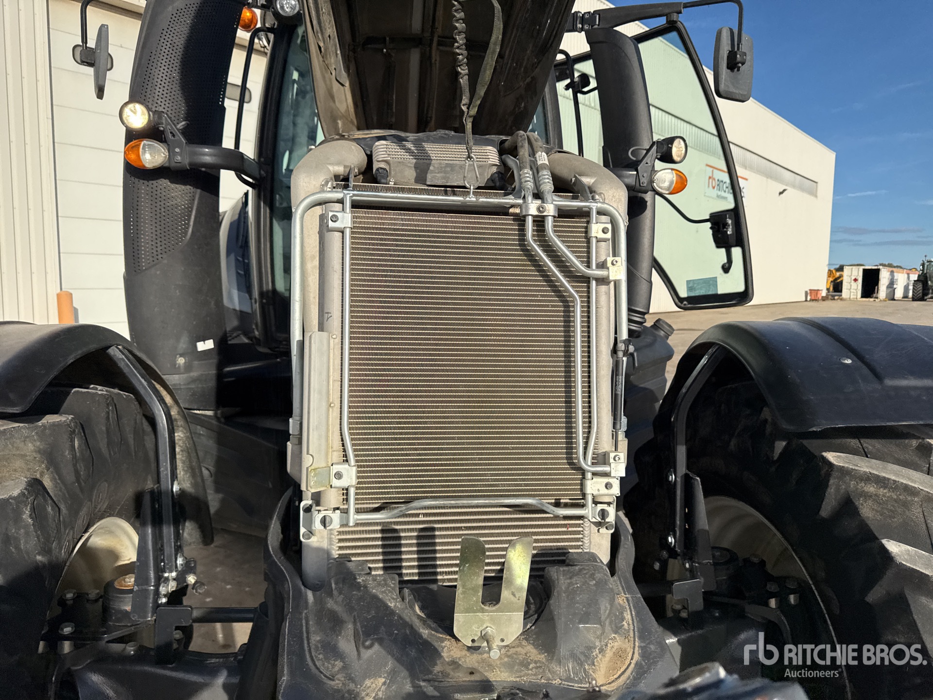 2017 Valtra T214