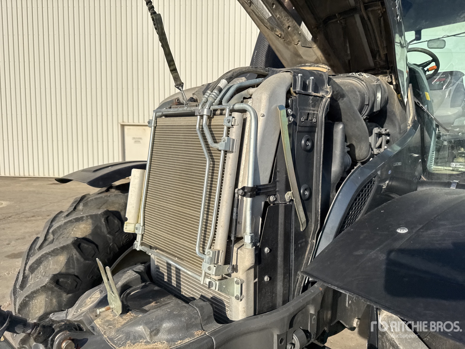 2017 Valtra T214